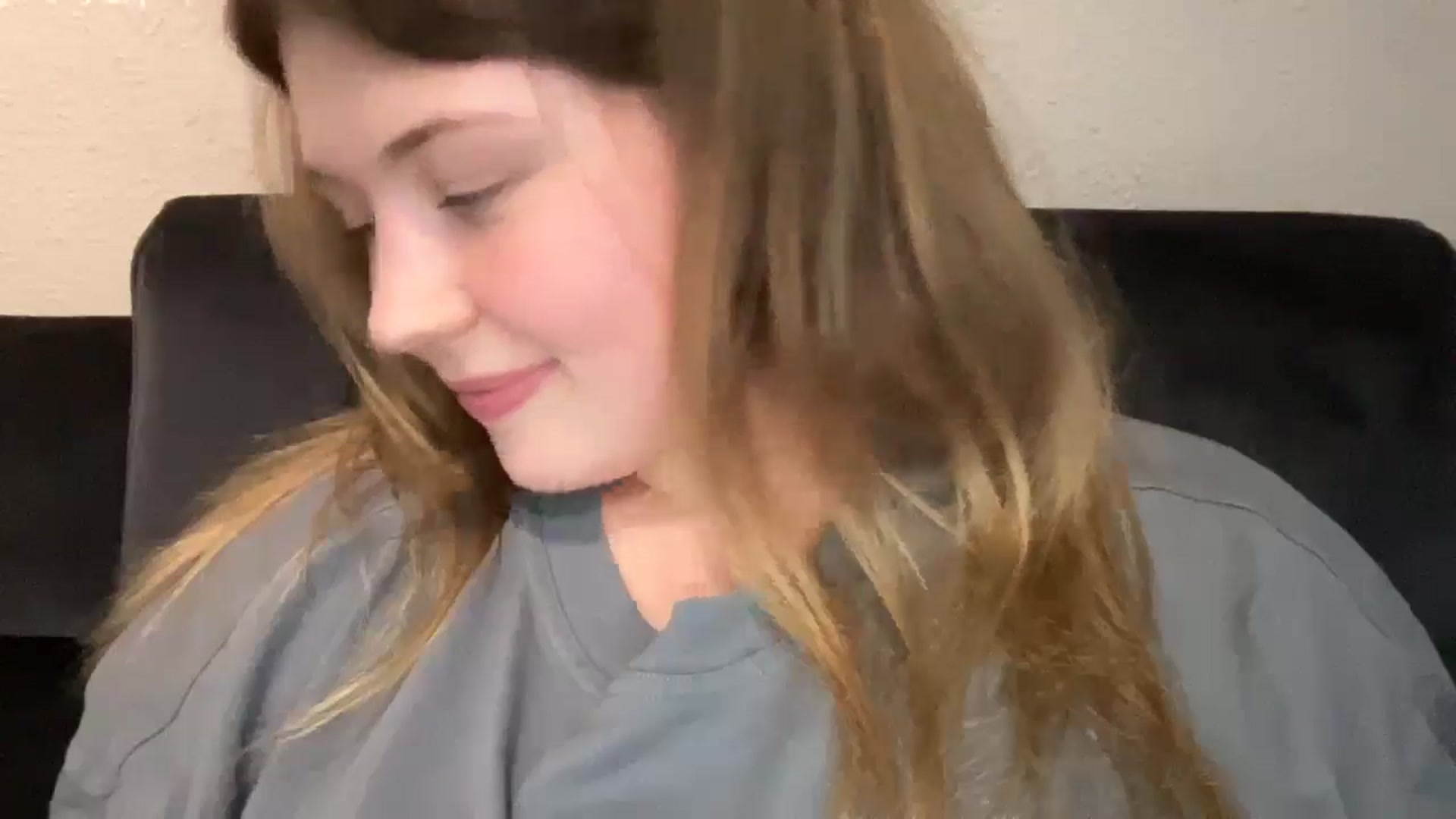Gallery image thumbnail from Coconut_dream's myfreecams stream on, 09/17/2025, 23:17 image 19 of 20