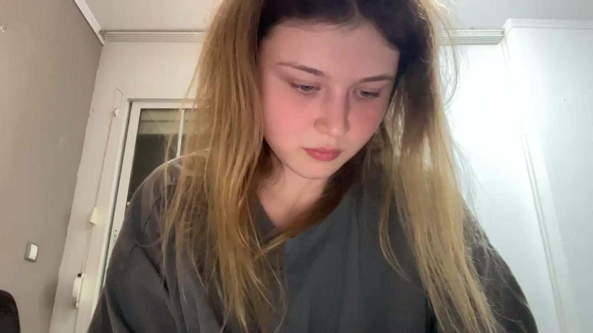 Gallery image thumbnail from Coconut_dream's myfreecams stream on, 09/17/2025, 23:17 image 17 of 20