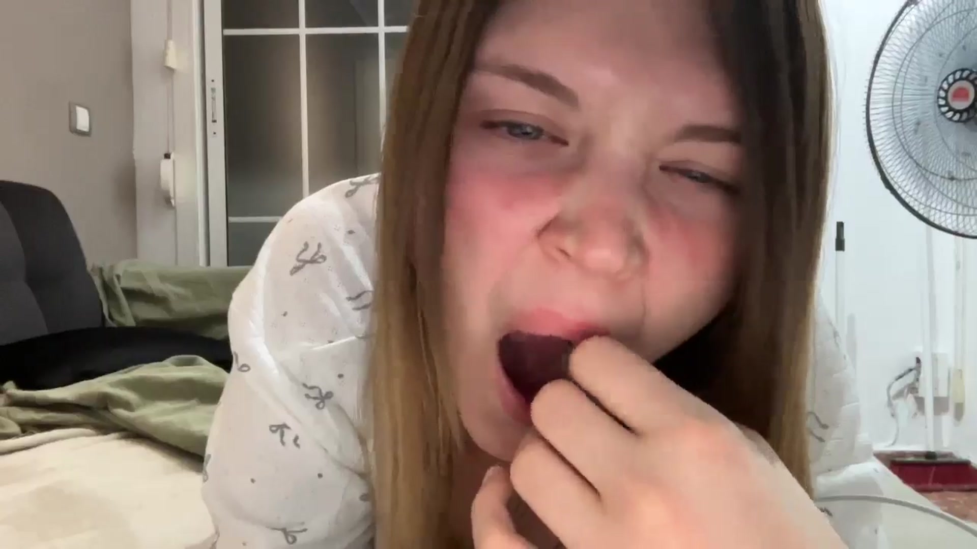Gallery image thumbnail from Coconut_dream's myfreecams stream on, 09/18/2025, 23:53 image 18 of 20