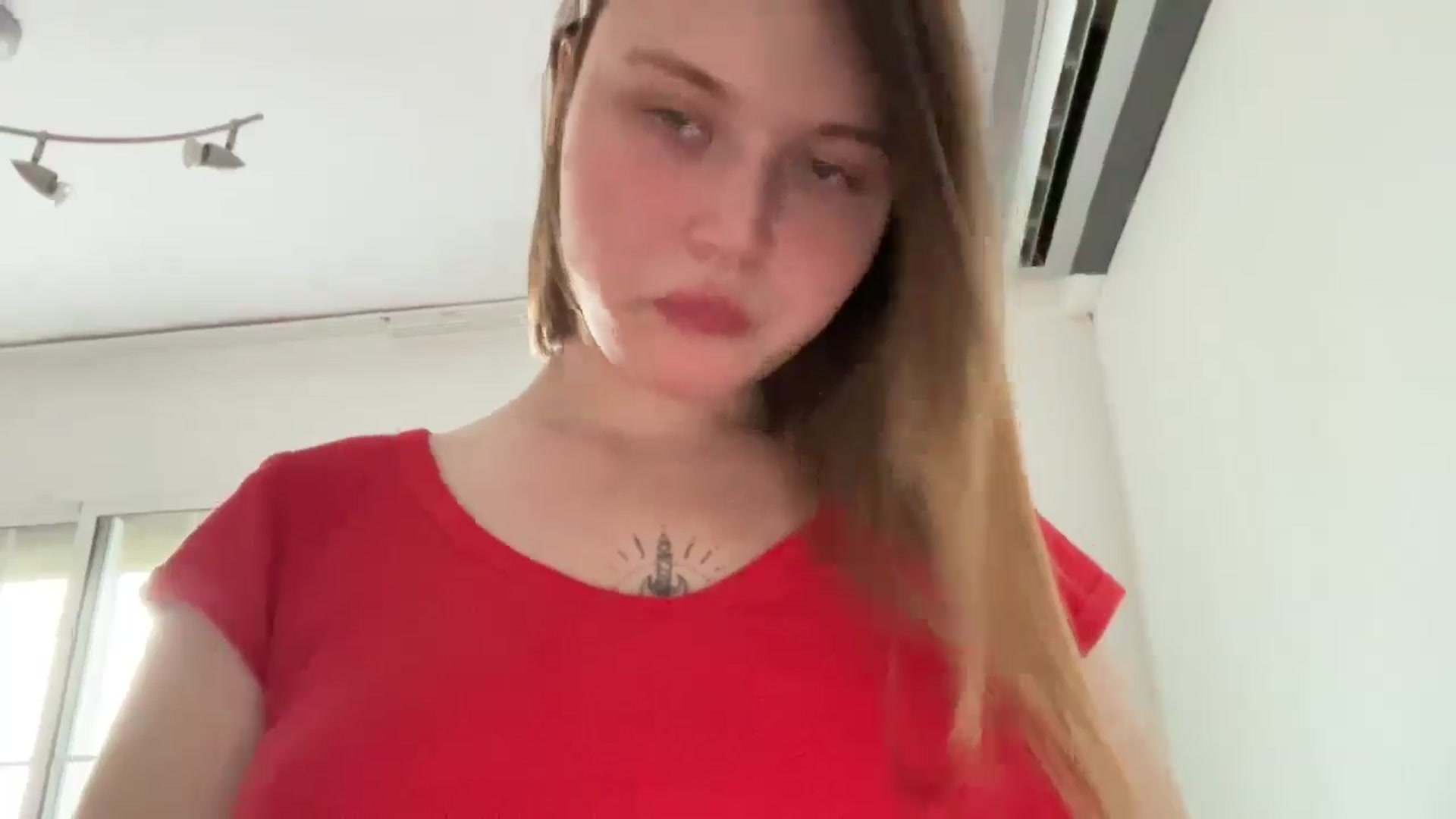 Gallery image thumbnail from Coconut_dream's myfreecams stream on, 09/19/2025, 12:11 image 7 of 20