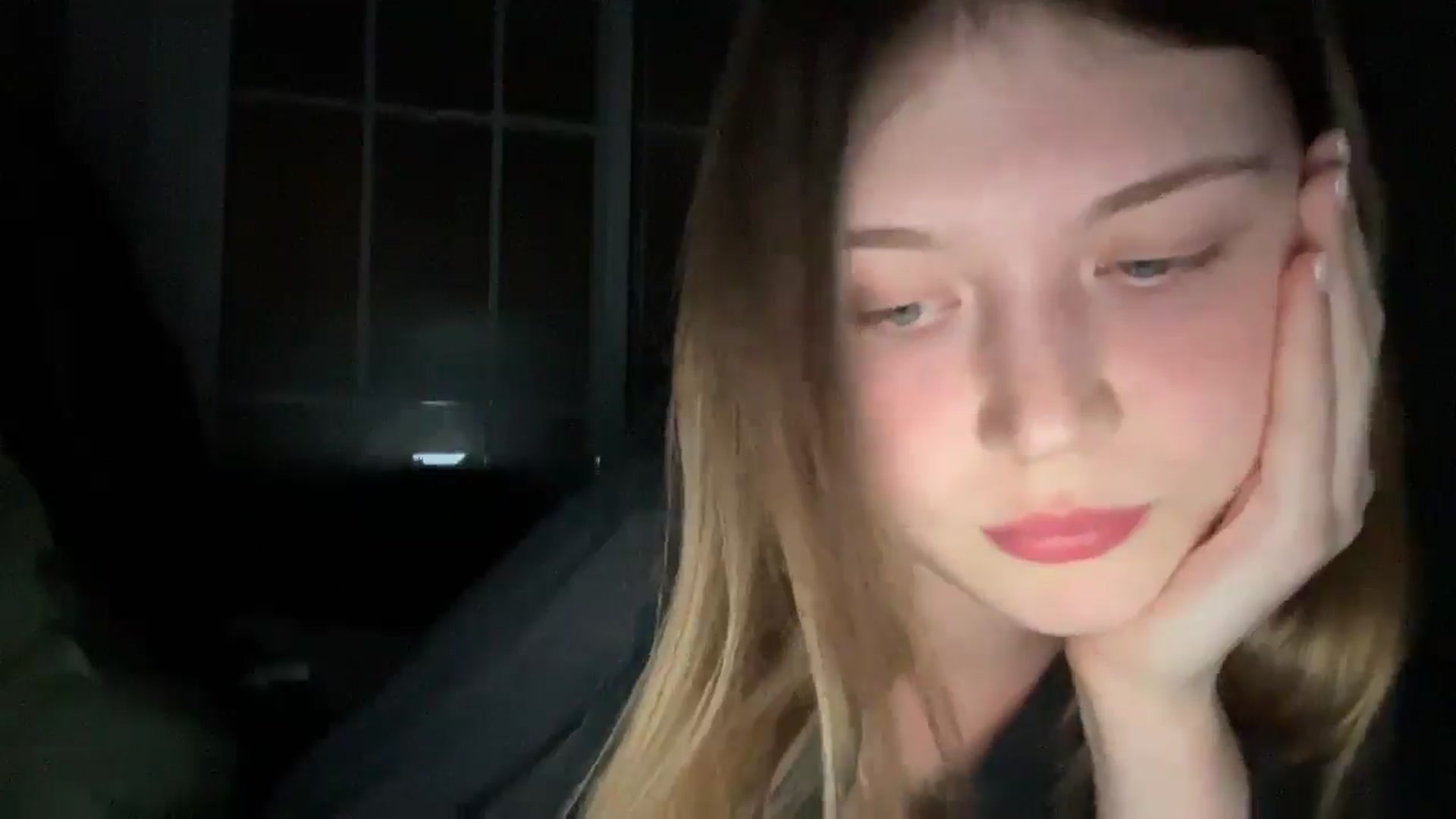 Gallery image thumbnail from Coconut_dream's myfreecams stream on, 09/20/2025, 22:38 image 12 of 20