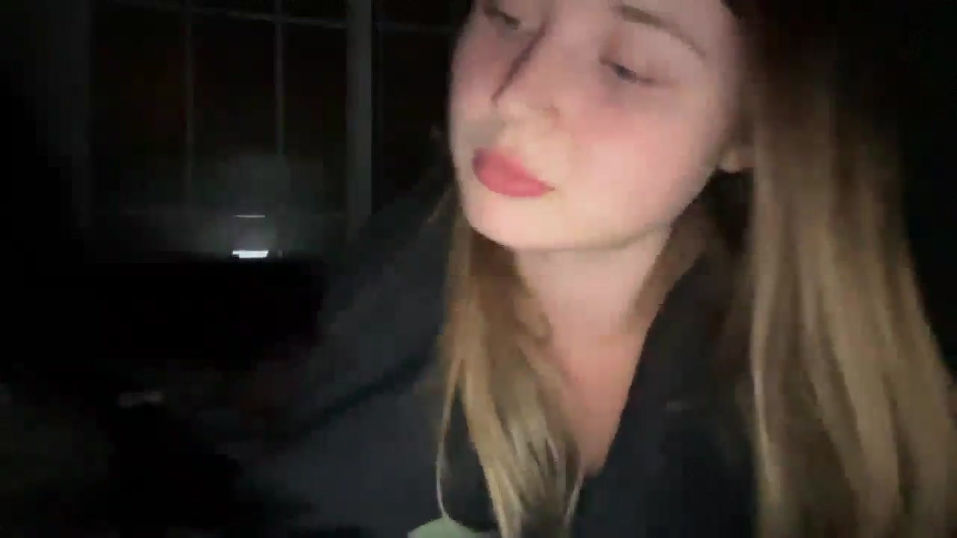 Gallery image thumbnail from Coconut_dream's myfreecams stream on, 09/20/2025, 22:38 image 18 of 20