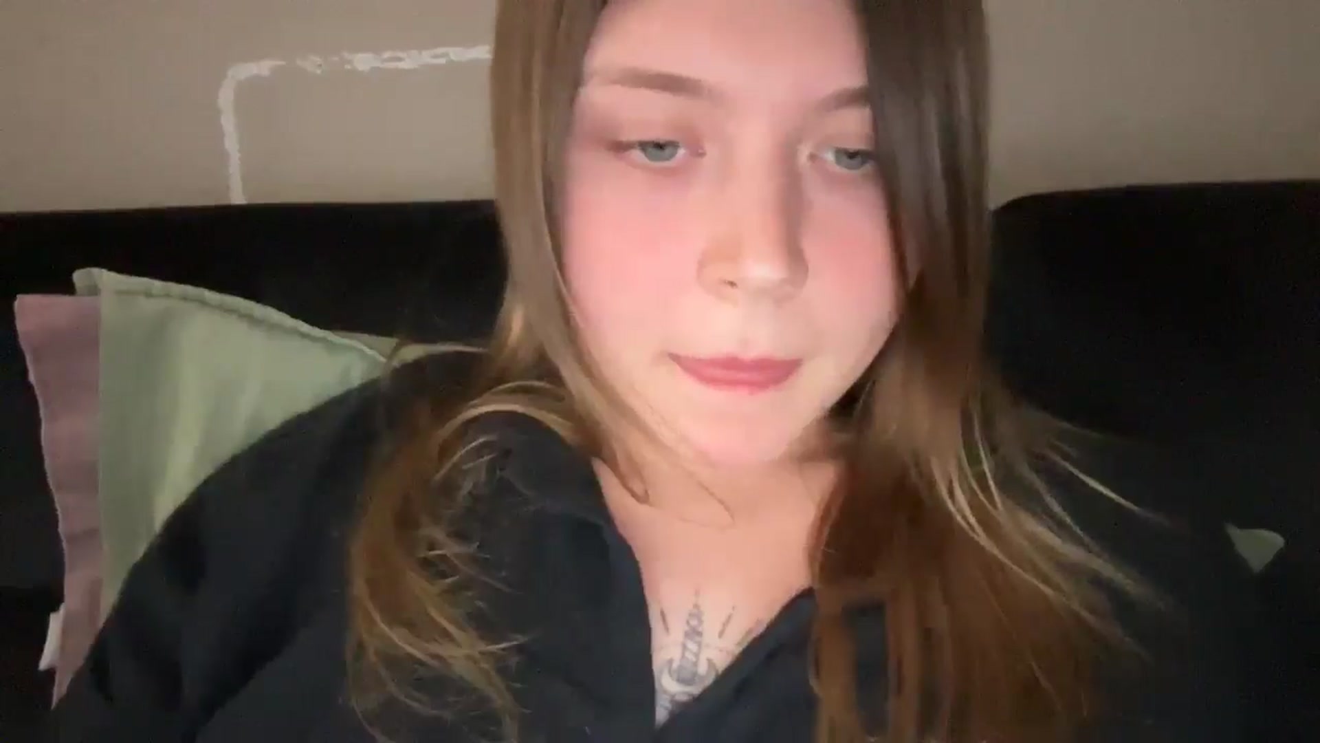 Gallery image thumbnail from Coconut_dream's myfreecams stream on, 09/21/2025, 21:08 image 15 of 20