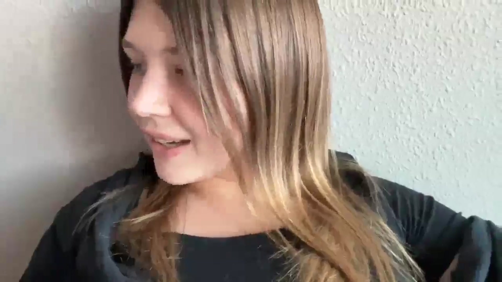 Gallery image thumbnail from Coconut_dream's myfreecams stream on, 09/23/2025, 17:35 image 5 of 20