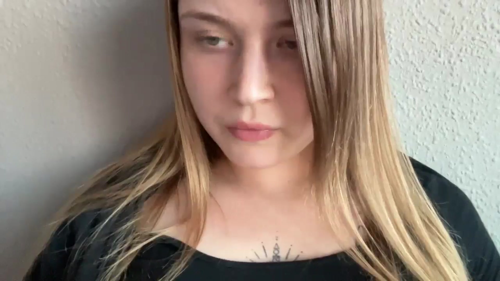 Gallery image thumbnail from Coconut_dream's myfreecams stream on, 09/23/2025, 17:35 image 15 of 20