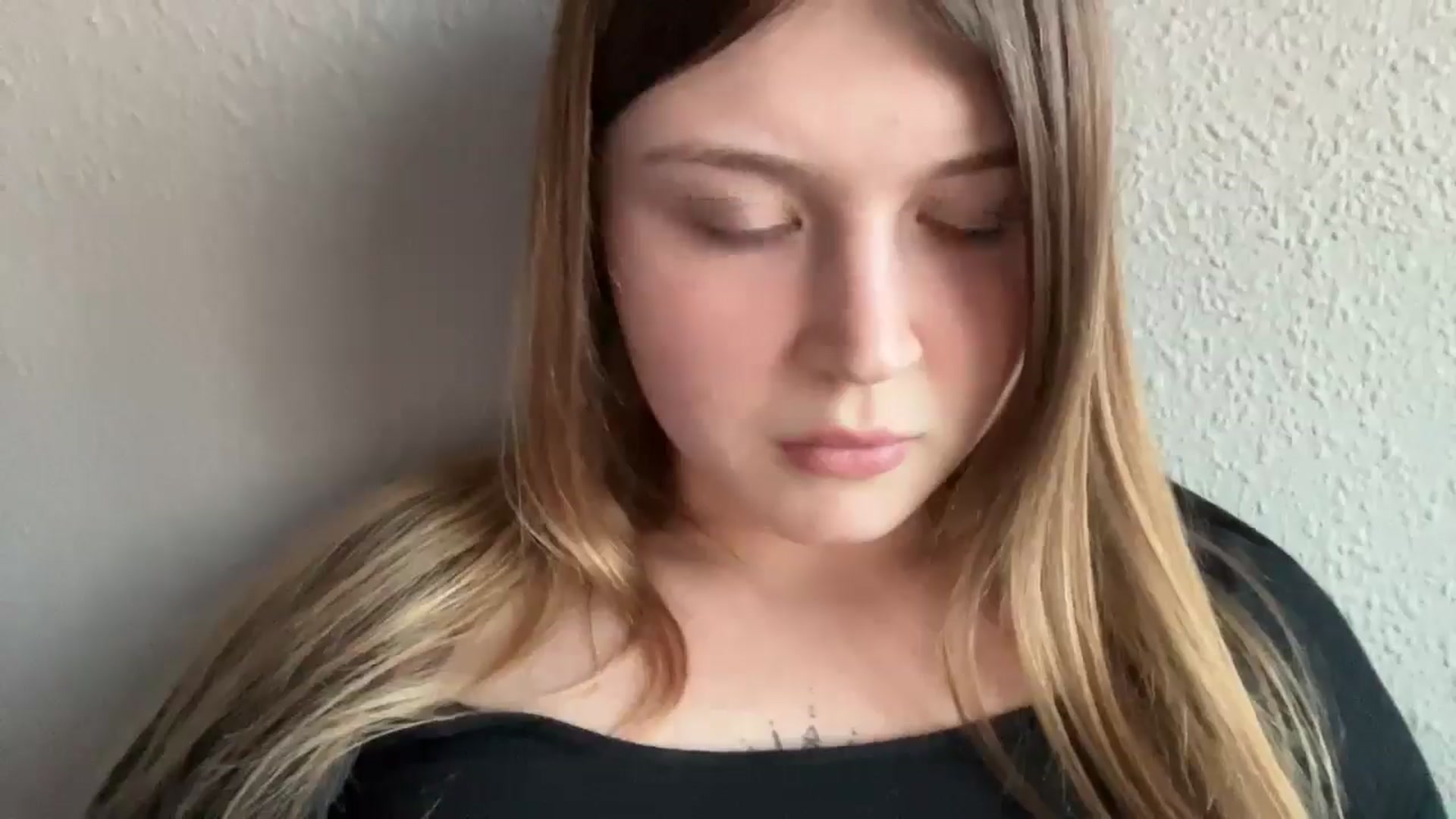 Gallery image thumbnail from Coconut_dream's myfreecams stream on, 09/23/2025, 17:35 image 18 of 20