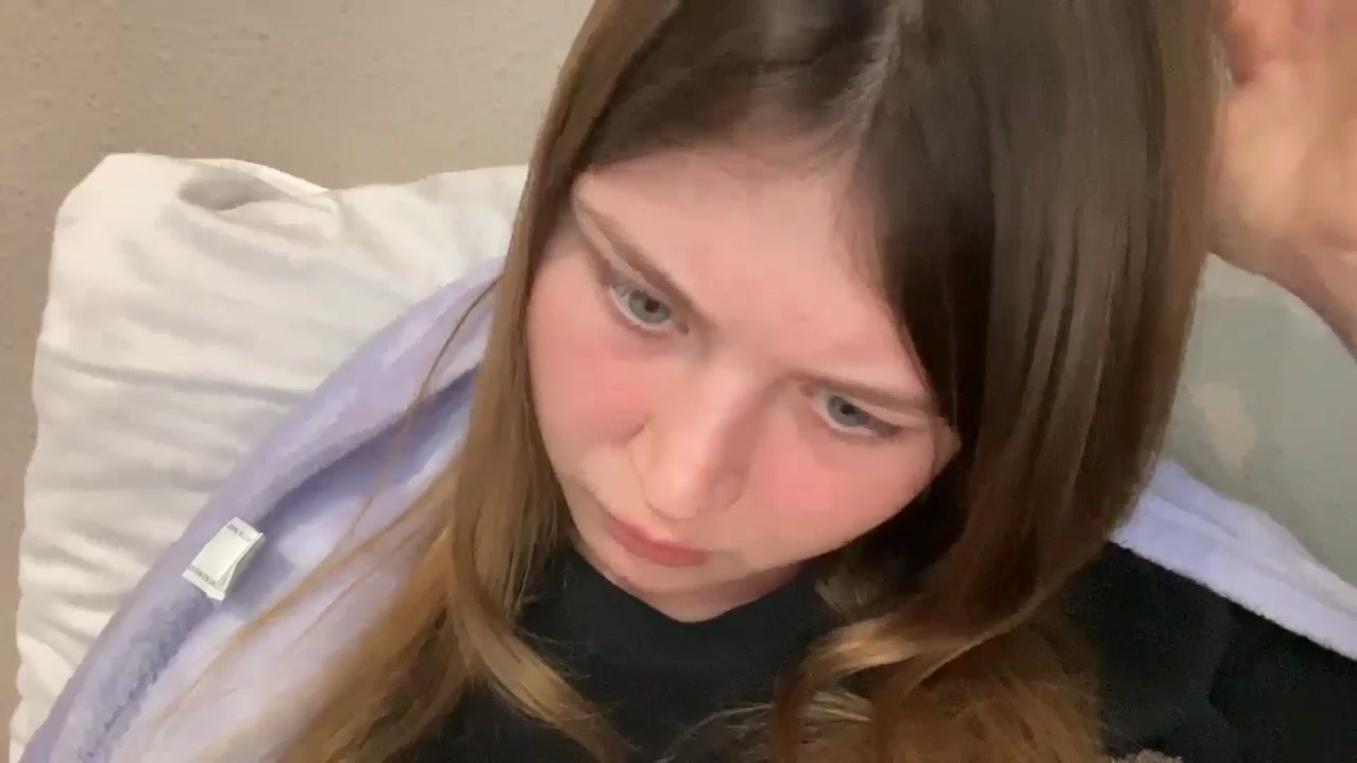 Gallery image thumbnail from Coconut_dream's myfreecams stream on, 09/24/2025, 20:25 image 15 of 20