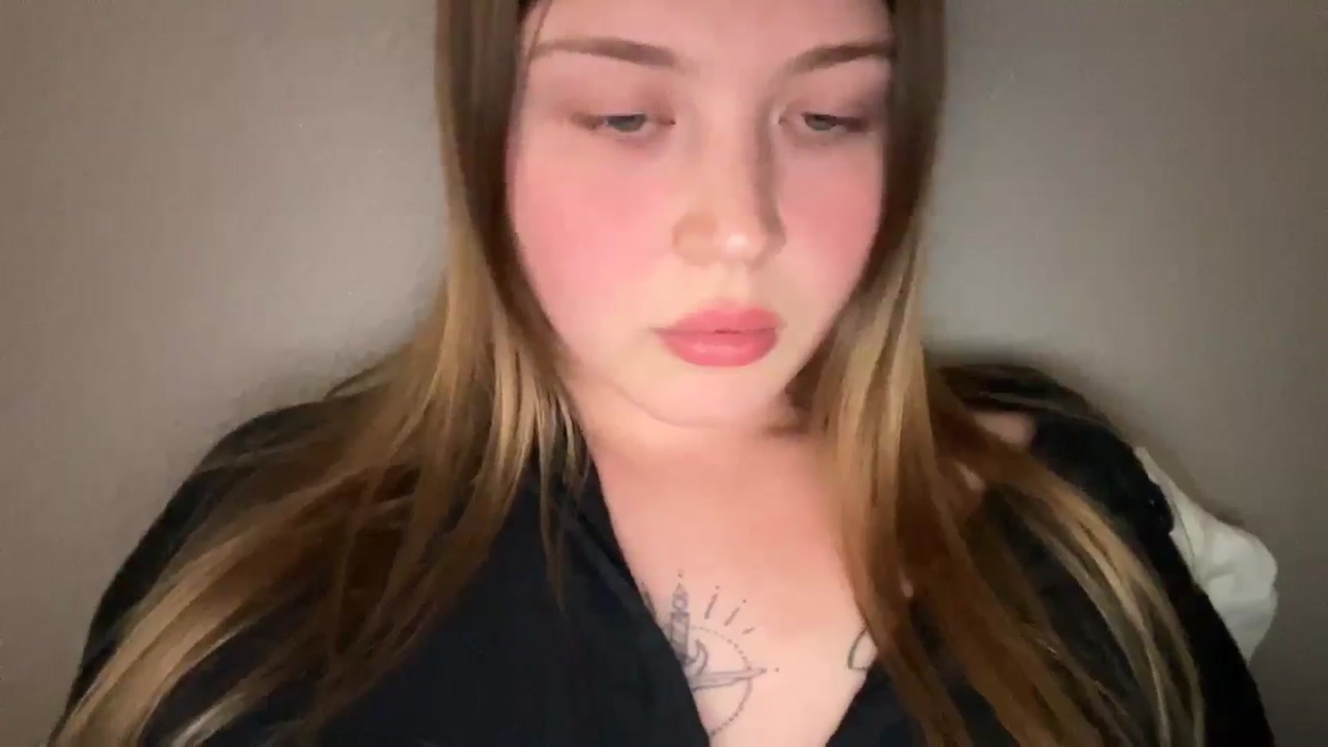 Gallery image thumbnail from Coconut_dream's myfreecams stream on, 09/25/2025, 20:44 image 2 of 20