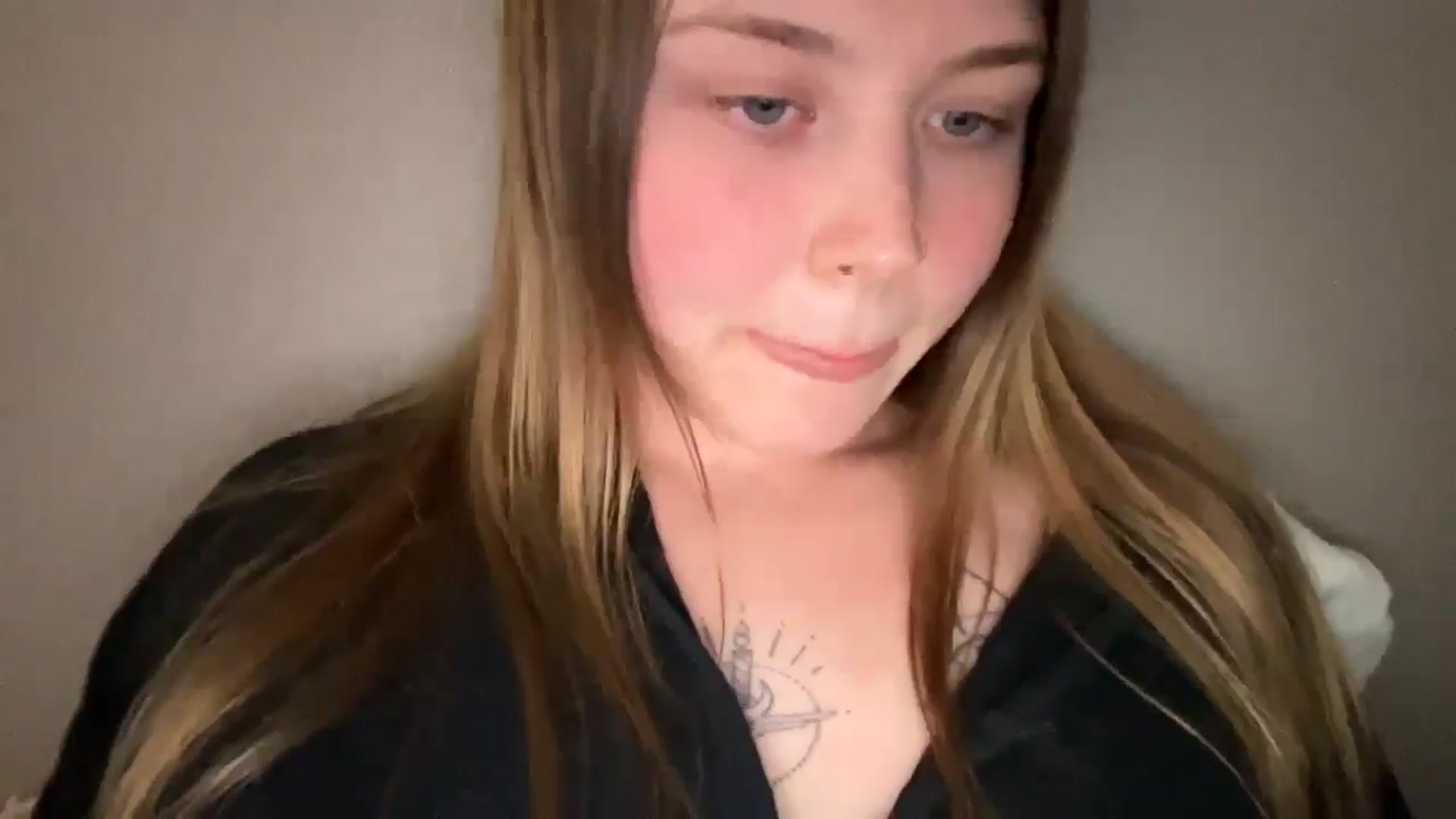 Gallery image thumbnail from Coconut_dream's myfreecams stream on, 09/25/2025, 20:44 image 3 of 20