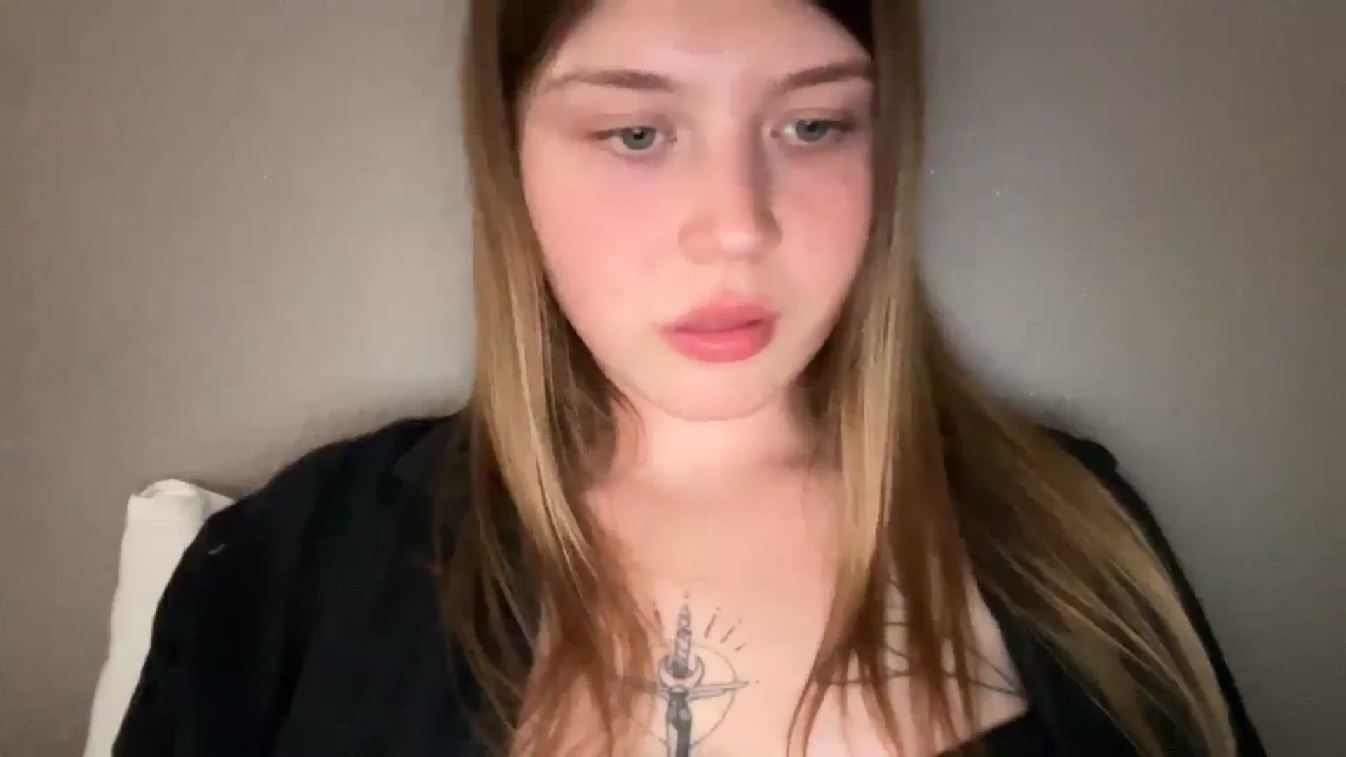 Gallery image thumbnail from Coconut_dream's myfreecams stream on, 09/27/2025, 20:09 image 7 of 20
