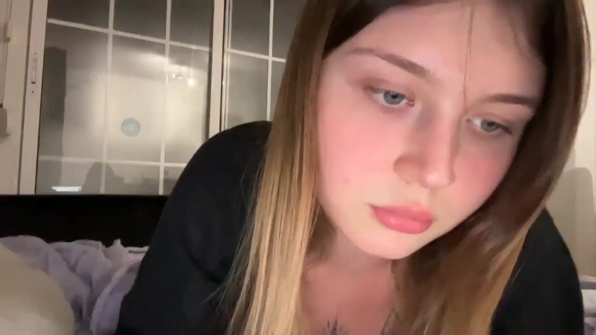 Gallery image thumbnail from Coconut_dream's myfreecams stream on, 09/27/2025, 20:27 image 15 of 20