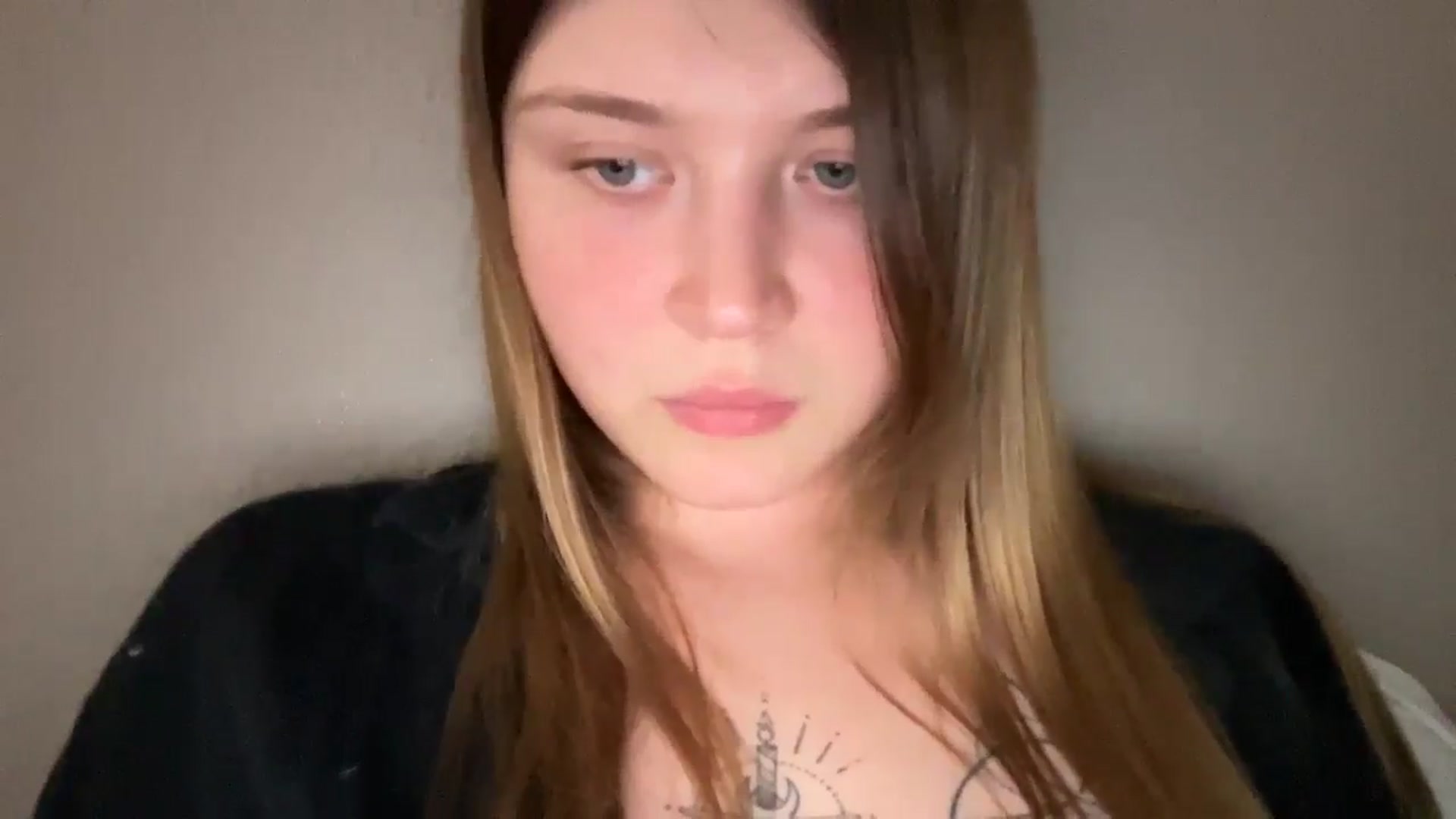 Gallery image thumbnail from Coconut_dream's myfreecams stream on, 09/27/2025, 20:27 image 10 of 20