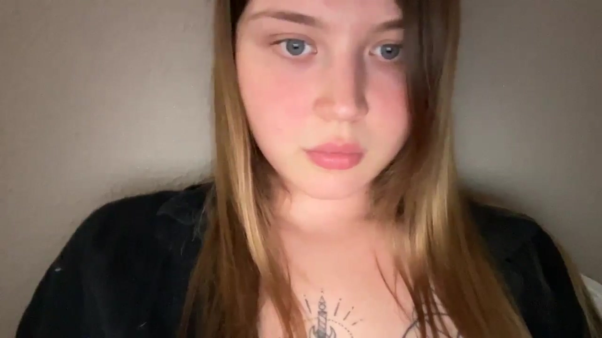 Gallery image thumbnail from Coconut_dream's myfreecams stream on, 09/27/2025, 20:27 image 7 of 20