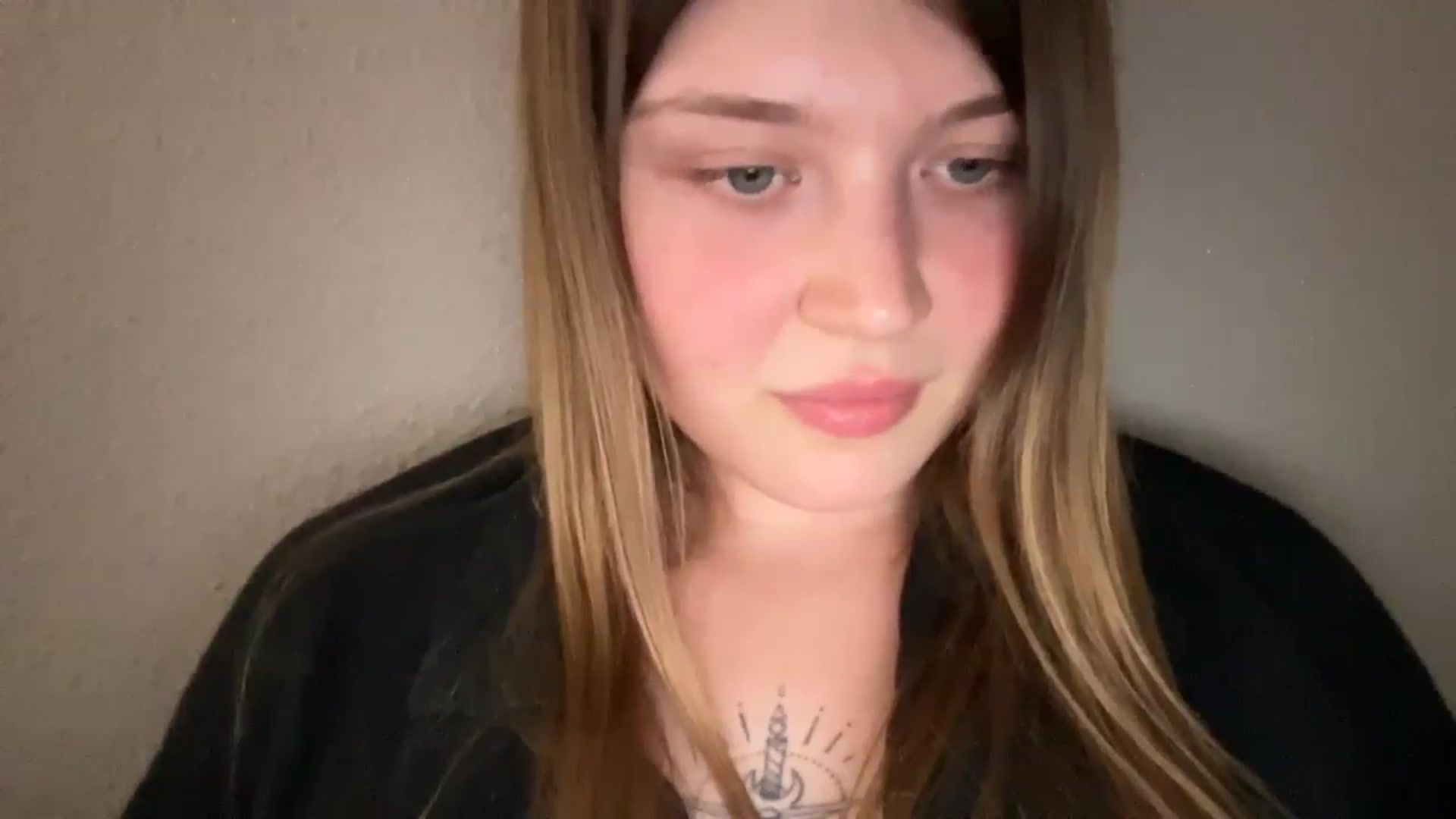 Gallery image thumbnail from Coconut_dream's myfreecams stream on, 09/27/2025, 21:39 image 7 of 20