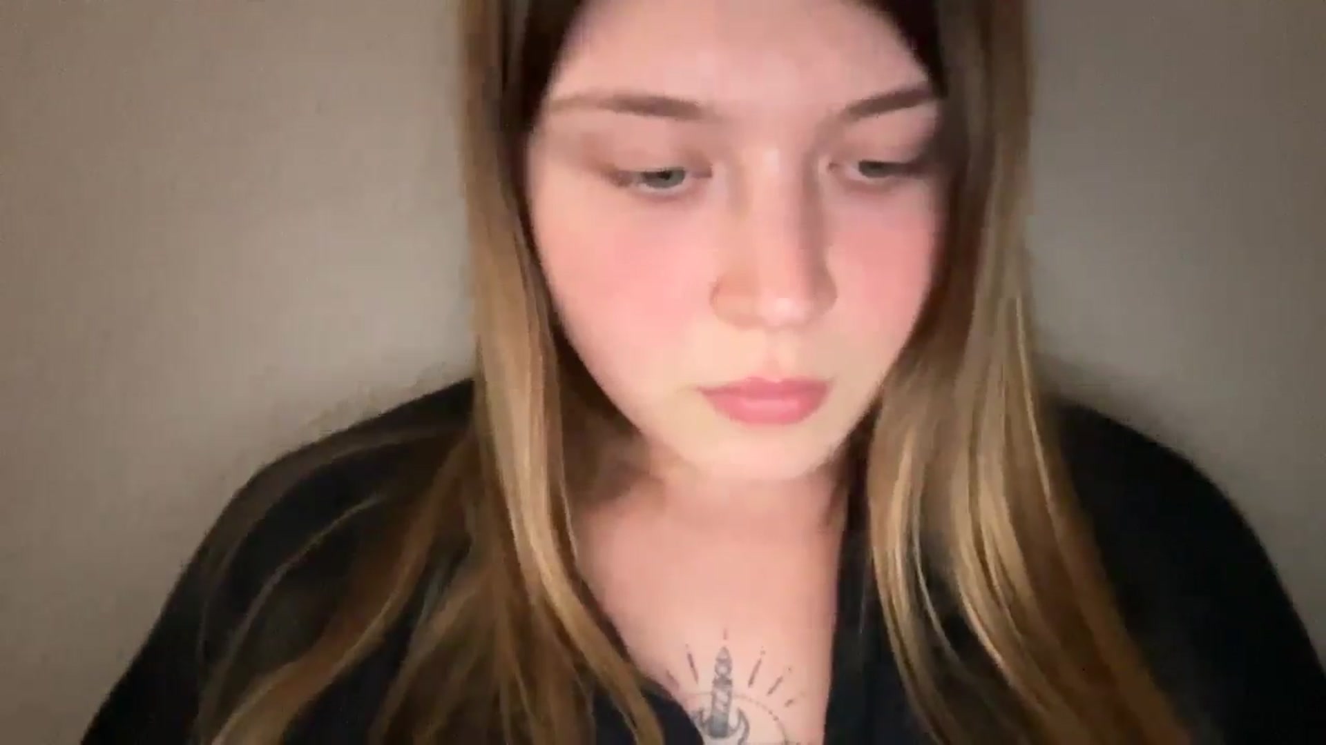 Gallery image thumbnail from Coconut_dream's myfreecams stream on, 09/27/2025, 21:39 image 4 of 20