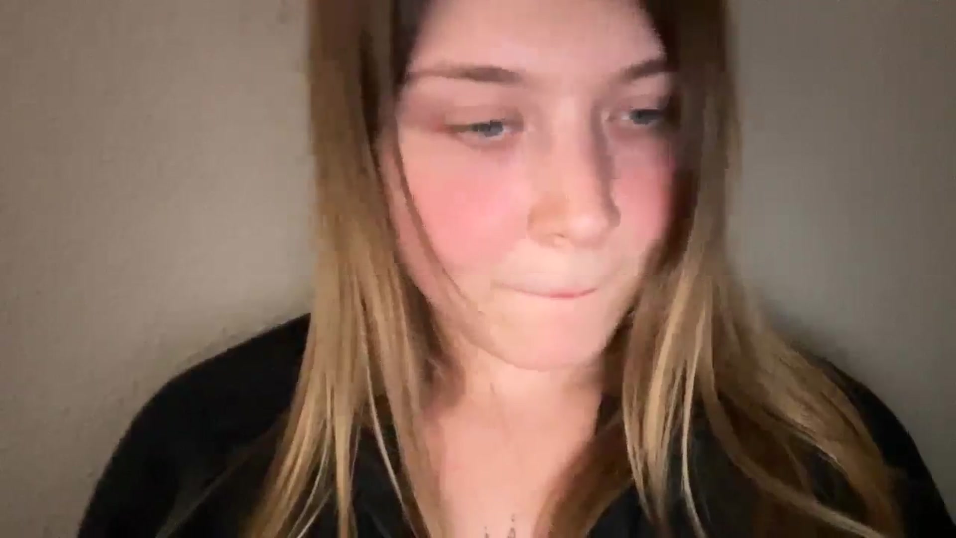 Gallery image thumbnail from Coconut_dream's myfreecams stream on, 09/27/2025, 21:39 image 12 of 20