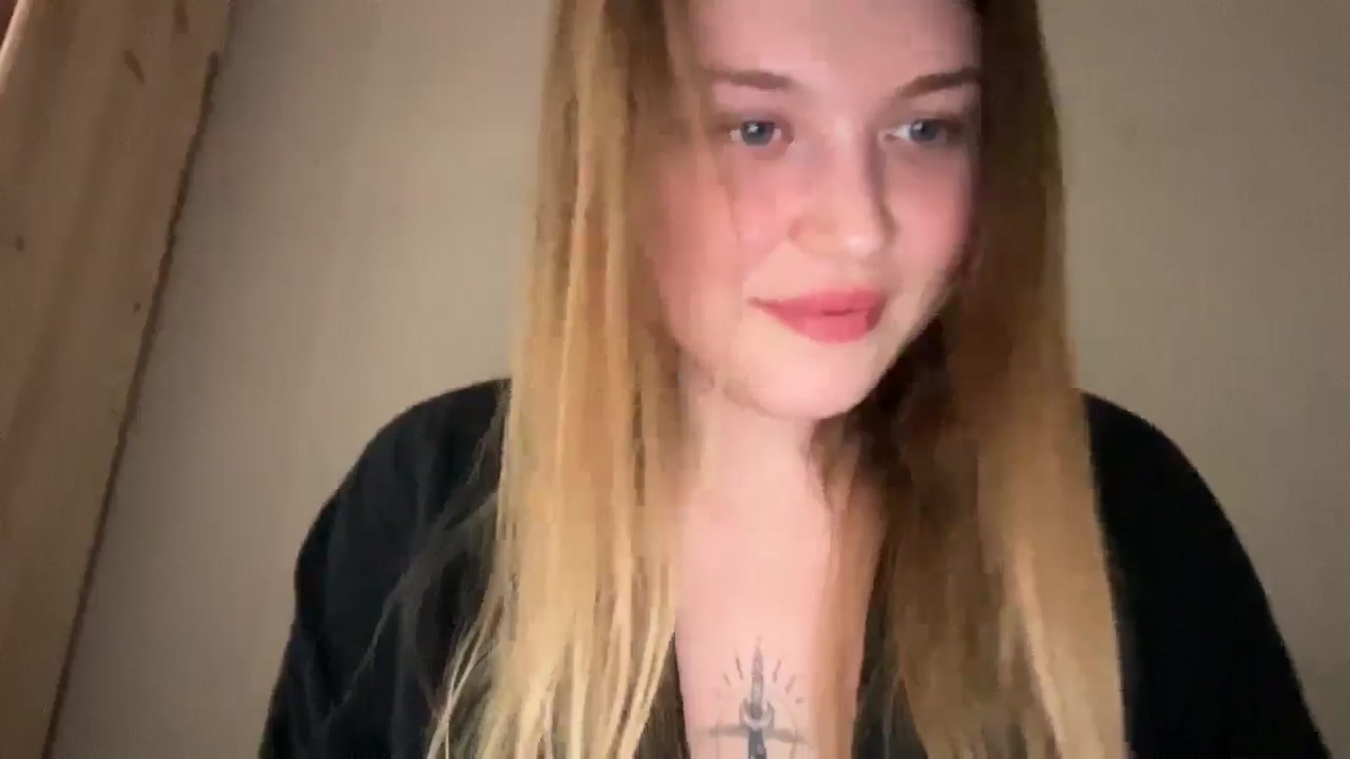Gallery image thumbnail from Coconut_dream's myfreecams stream on, 09/28/2025, 22:17 image 2 of 20