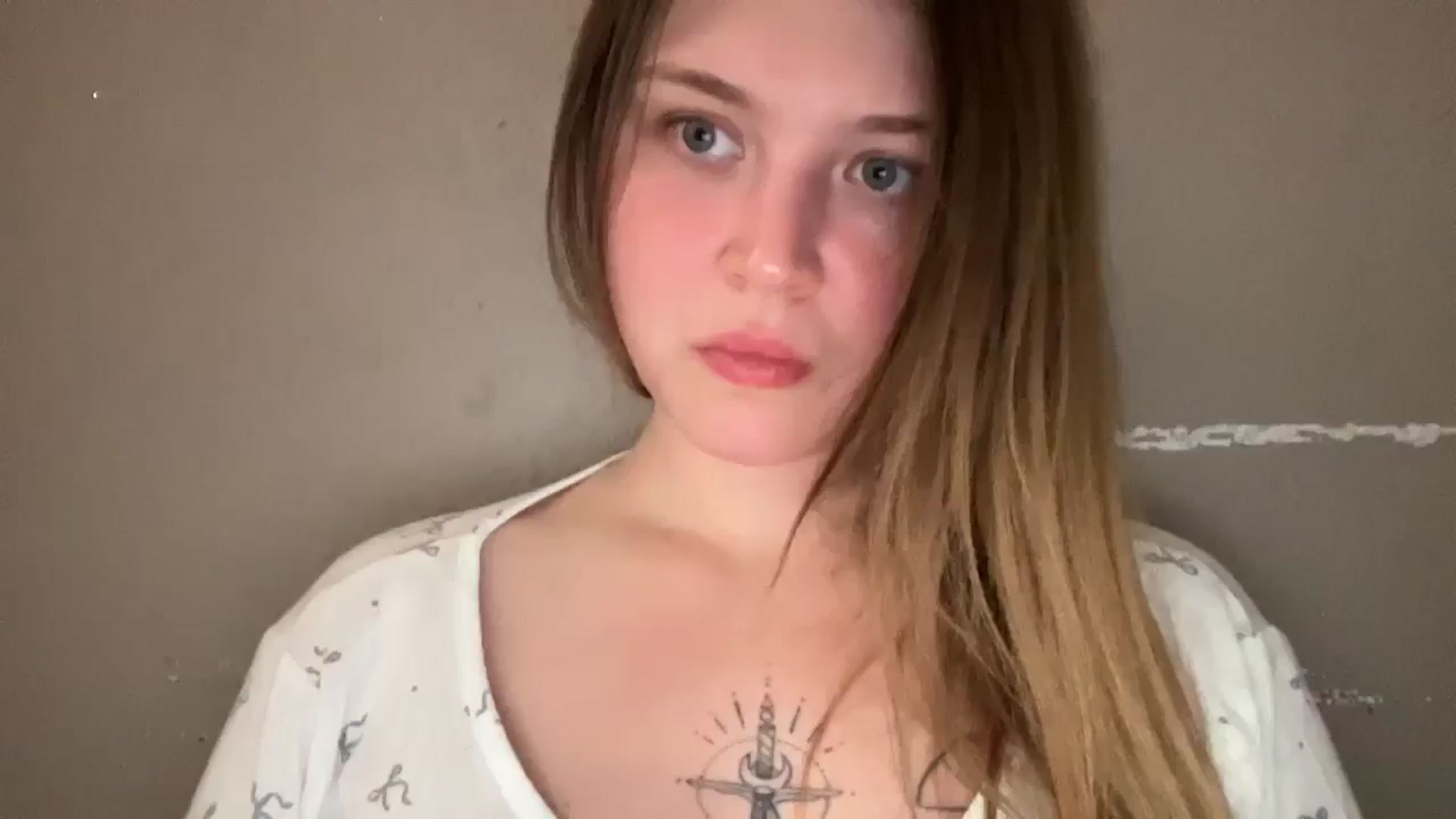 Gallery image thumbnail from Coconut_dream's myfreecams stream on, 09/29/2025, 24:23 image 7 of 20