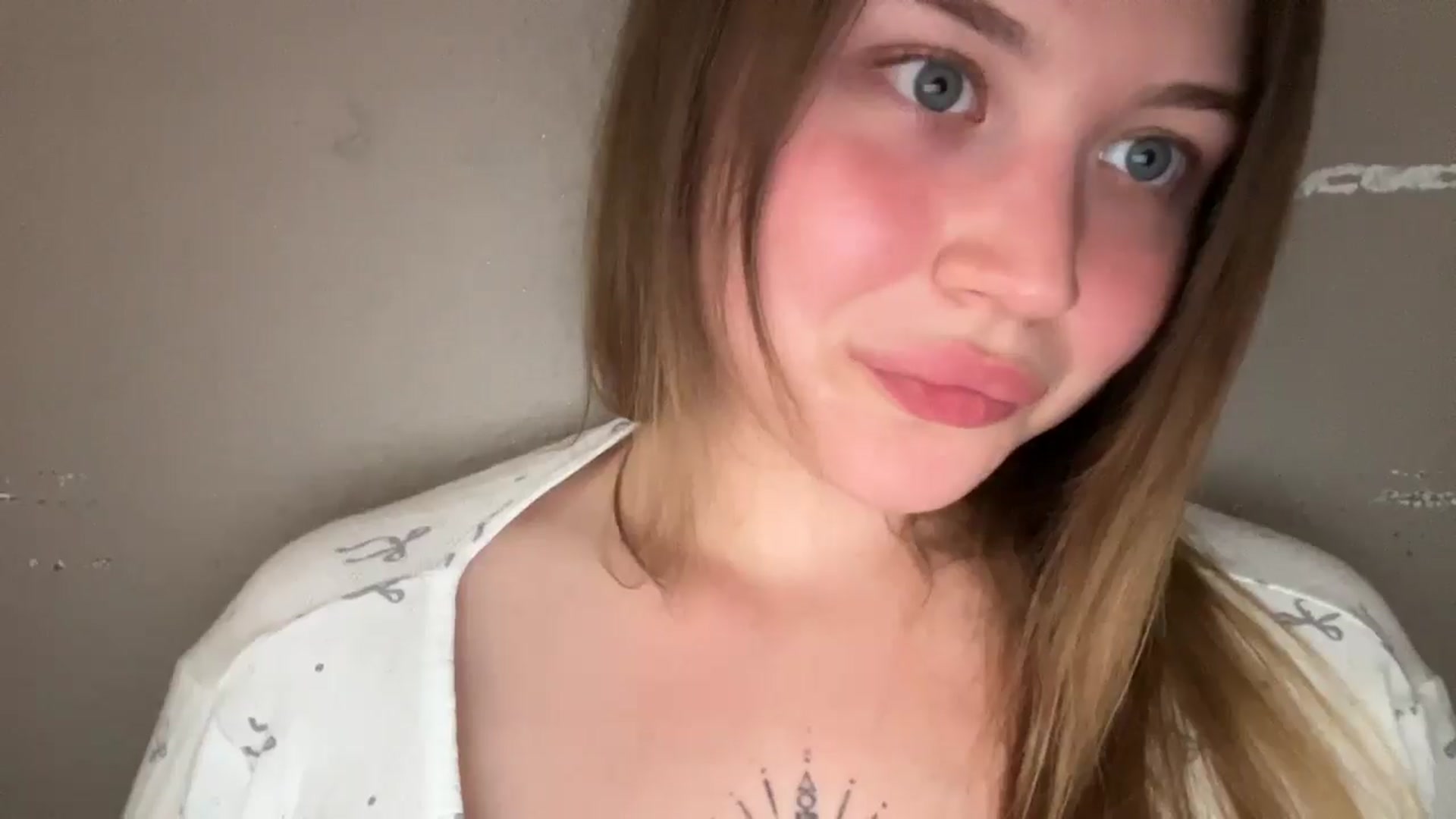 Gallery image thumbnail from Coconut_dream's myfreecams stream on, 09/29/2025, 24:23 image 11 of 20