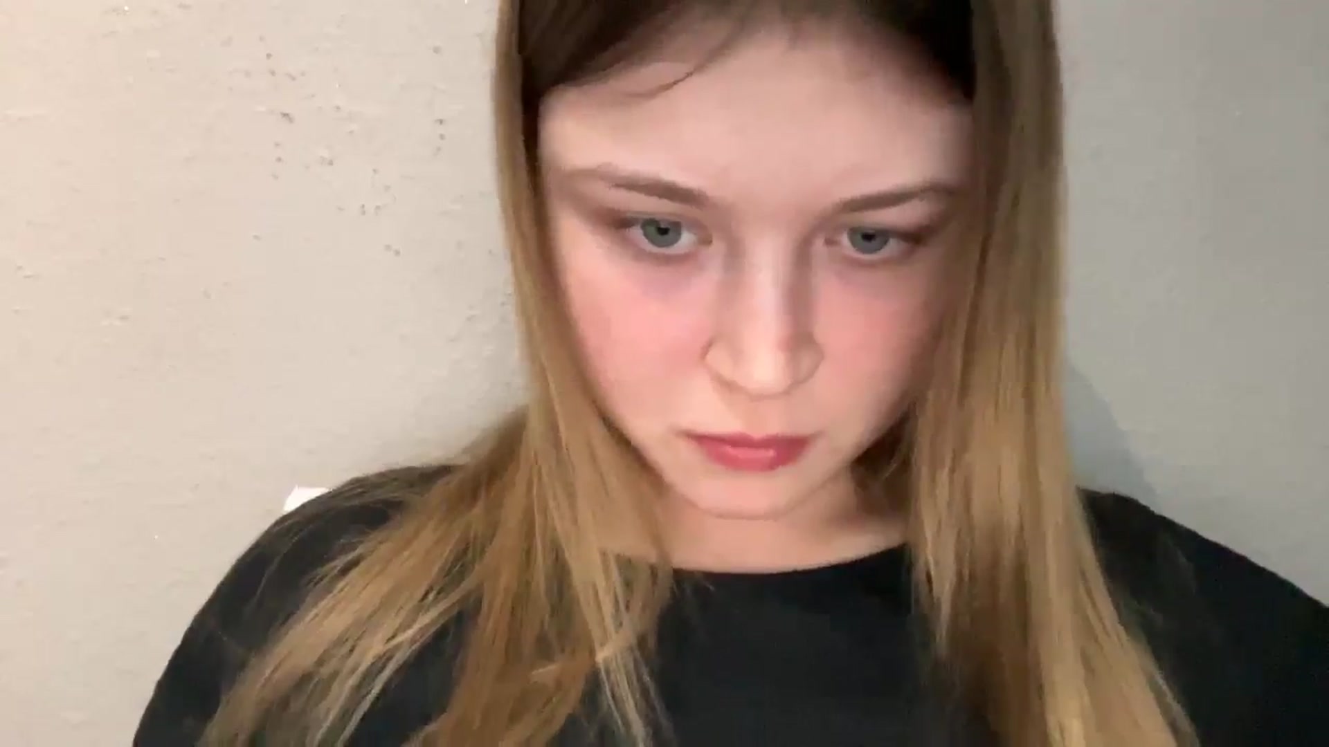 Gallery image thumbnail from Coconut_dream's myfreecams stream on, 09/29/2025, 21:10 image 8 of 20