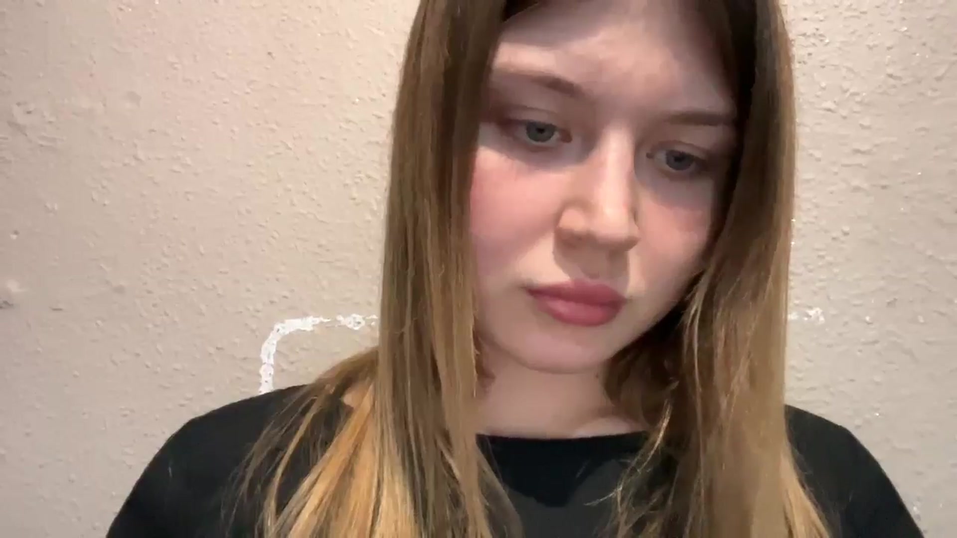 Gallery image thumbnail from Coconut_dream's myfreecams stream on, 09/29/2025, 23:25 image 14 of 20