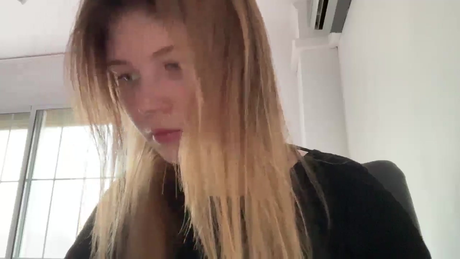 Gallery image thumbnail from Coconut_dream's myfreecams stream on, 09/30/2025, 09:04 image 5 of 20