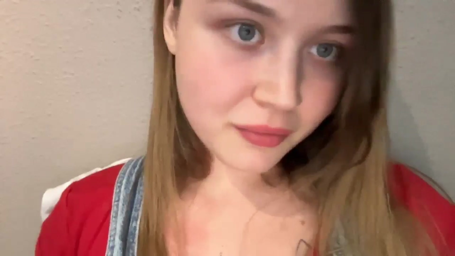 Gallery image thumbnail from Coconut_dream's myfreecams stream on, 09/30/2025, 21:05 image 13 of 20