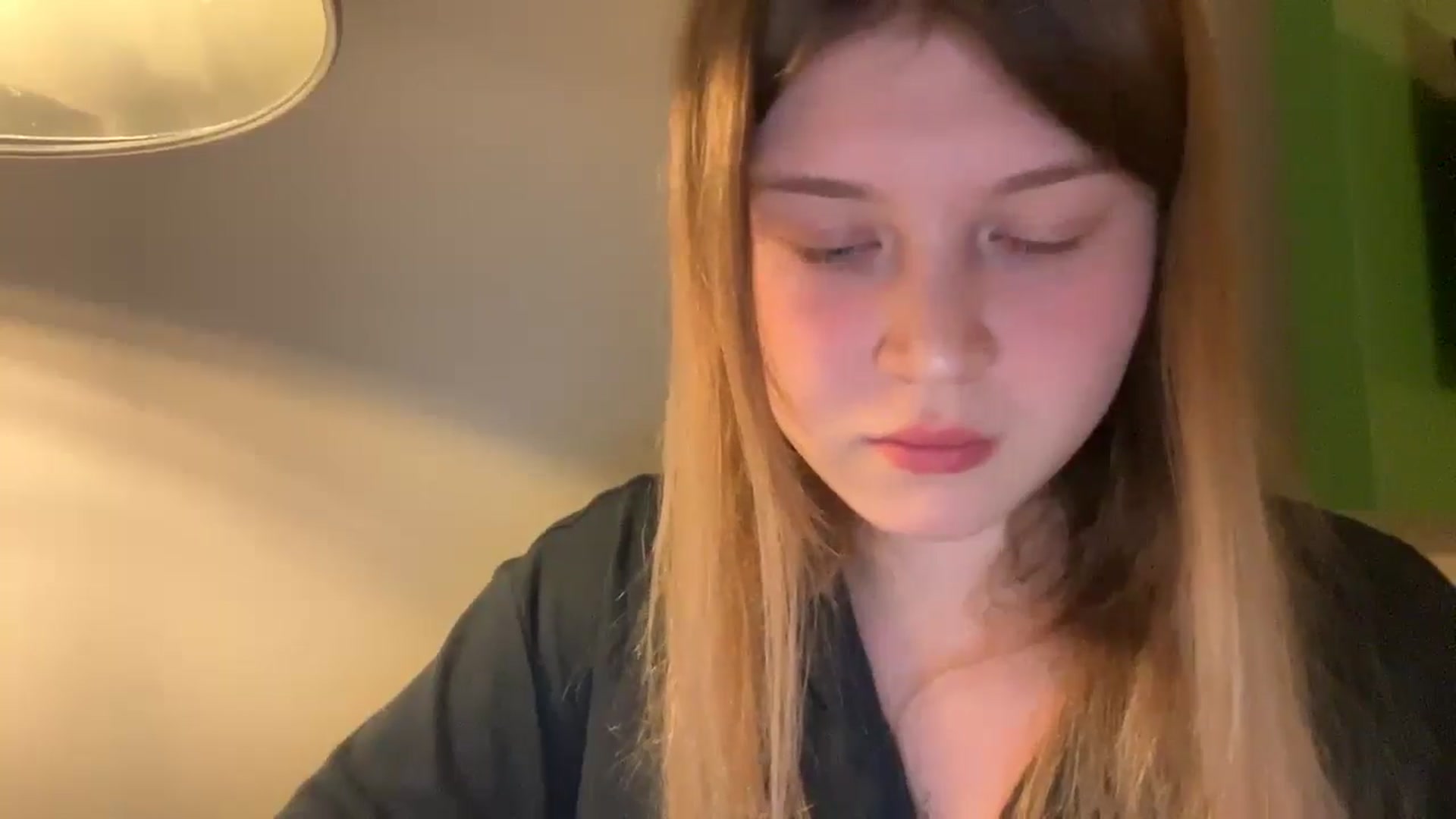 Gallery image thumbnail from Coconut_dream's myfreecams stream on, 10/04/2025, 19:09 image 19 of 20