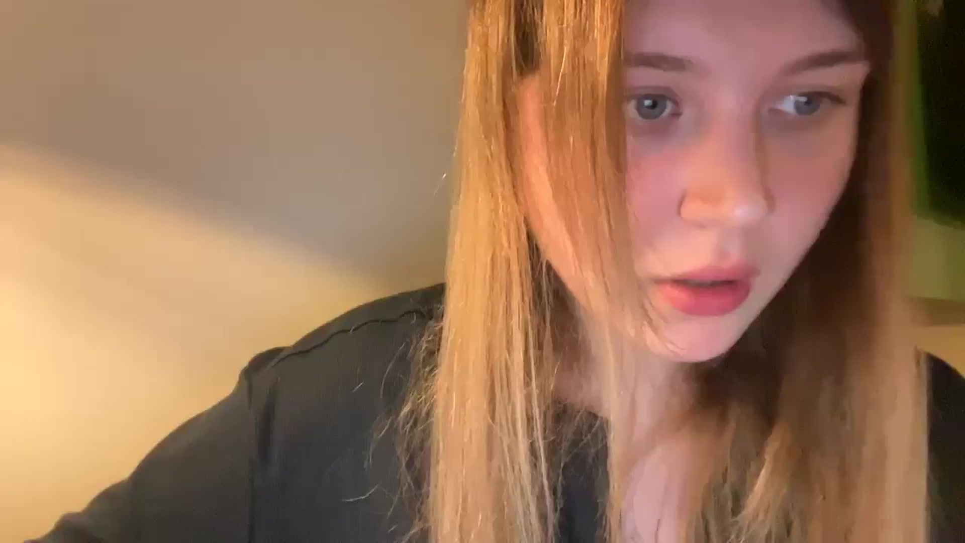 Gallery image thumbnail from Coconut_dream's myfreecams stream on, 10/04/2025, 19:09 image 14 of 20