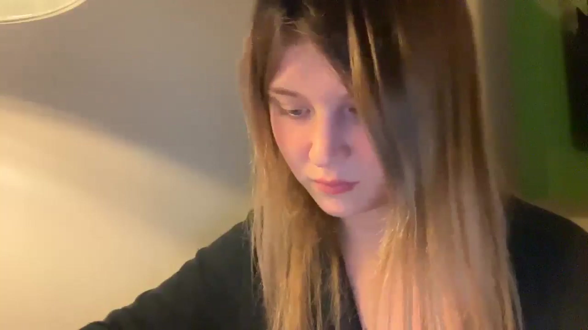 Gallery image thumbnail from Coconut_dream's myfreecams stream on, 10/04/2025, 21:32 image 9 of 20