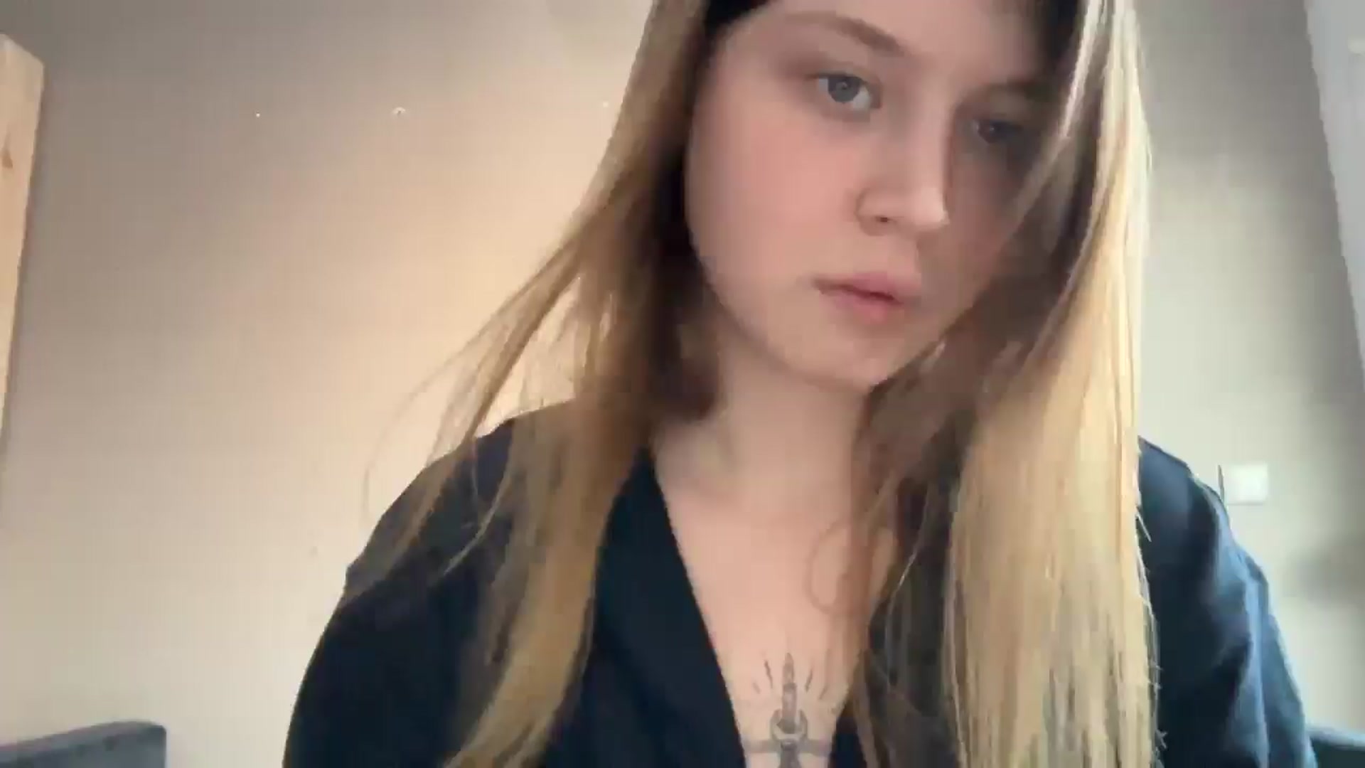 Gallery image thumbnail from Coconut_dream's myfreecams stream on, 10/08/2025, 07:22 image 10 of 20