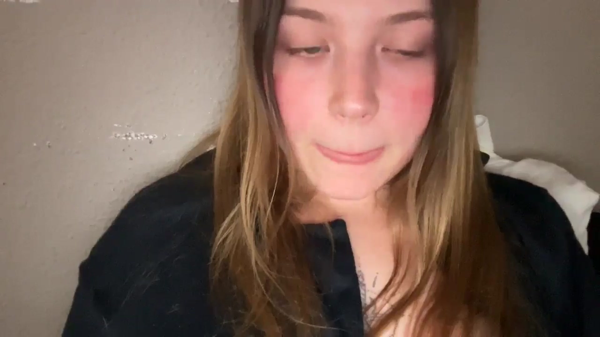 Gallery image thumbnail from Coconut_dream's myfreecams stream on, 10/09/2025, 22:32 image 9 of 20