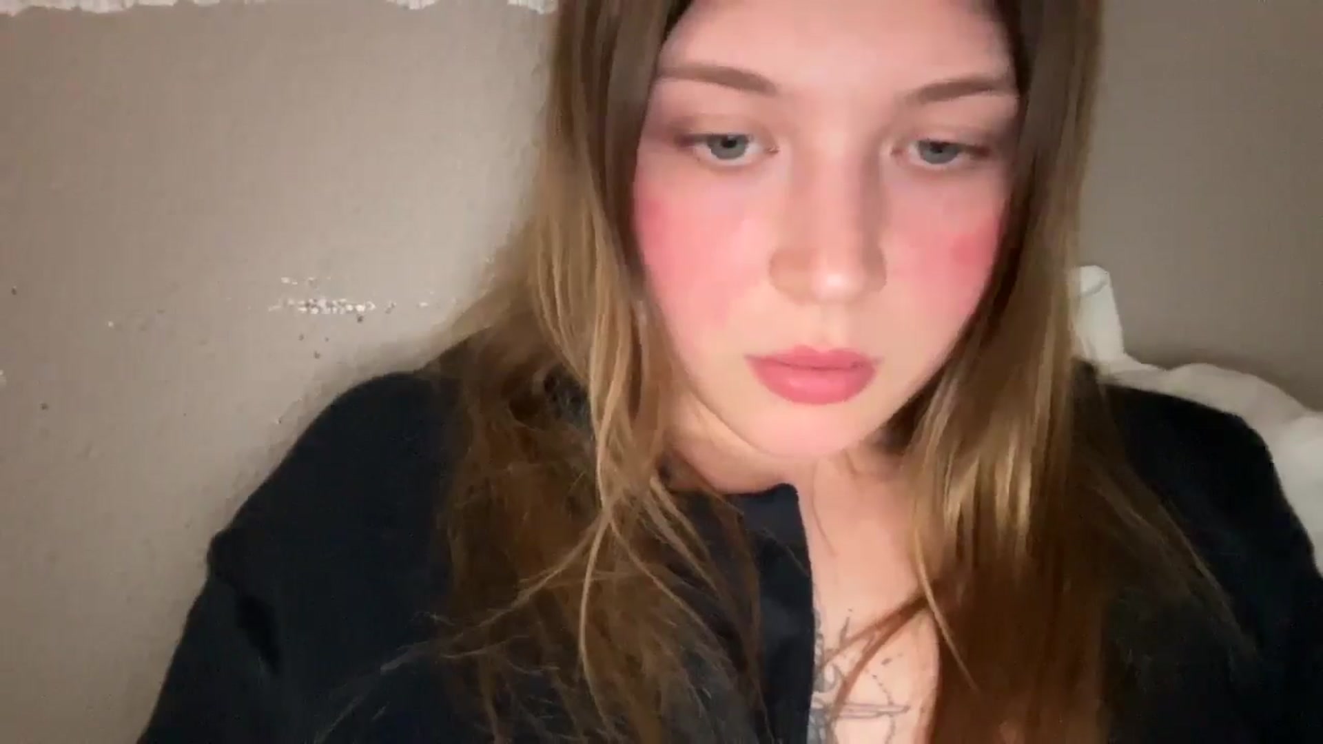 Gallery image thumbnail from Coconut_dream's myfreecams stream on, 10/09/2025, 22:32 image 2 of 20