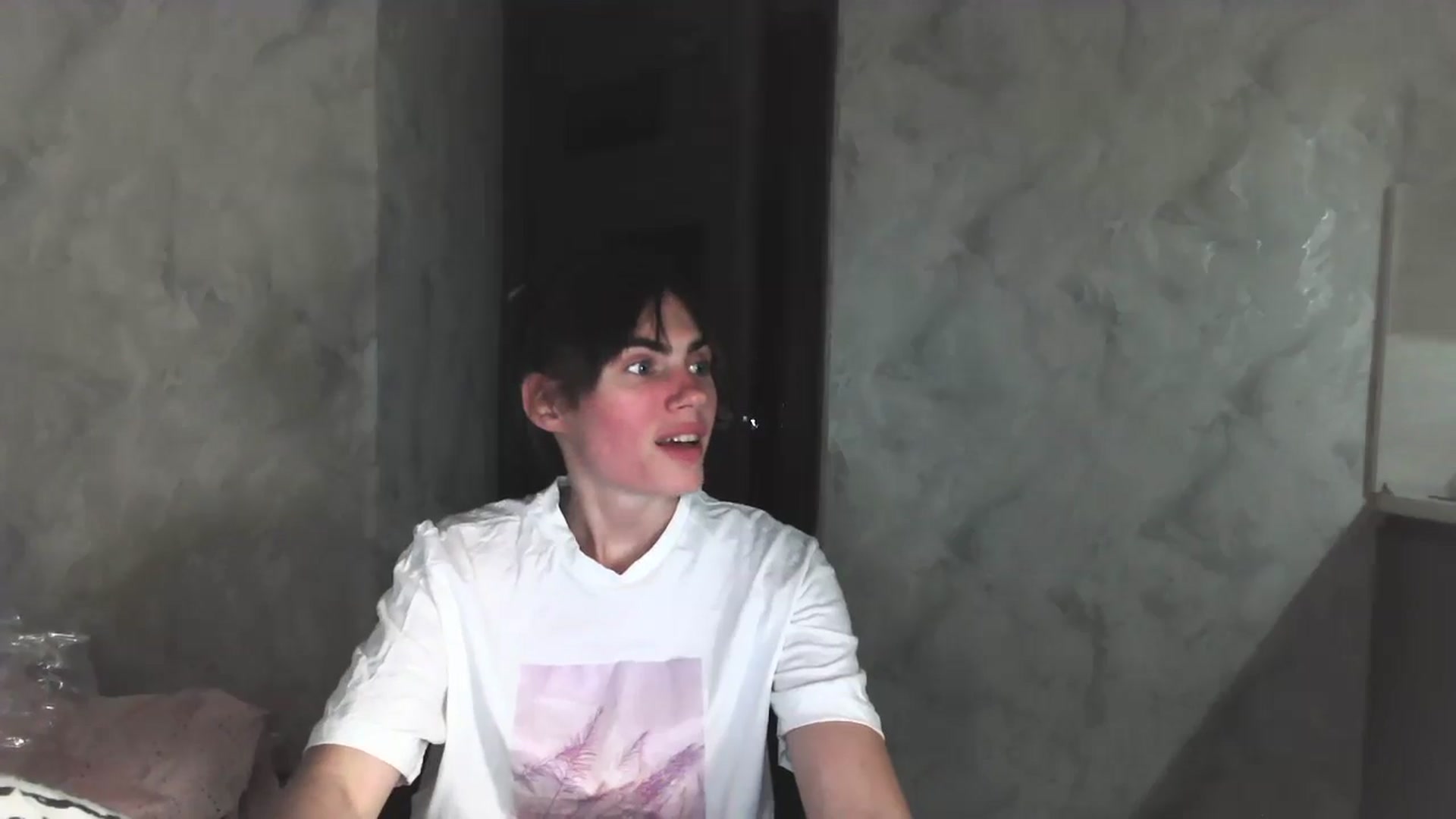 Gallery image thumbnail from Coconutik's myfreecams stream on, 08/19/2025, 19:19 image 6 of 20
