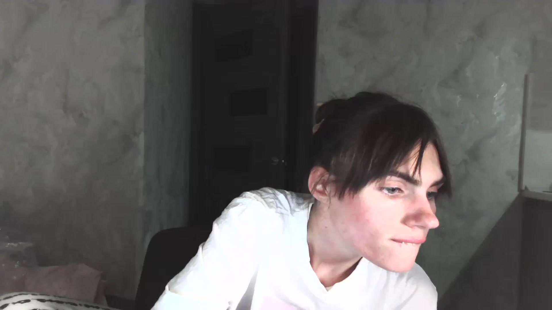 Gallery image thumbnail from Coconutik's myfreecams stream on, 08/19/2025, 19:19 image 12 of 20