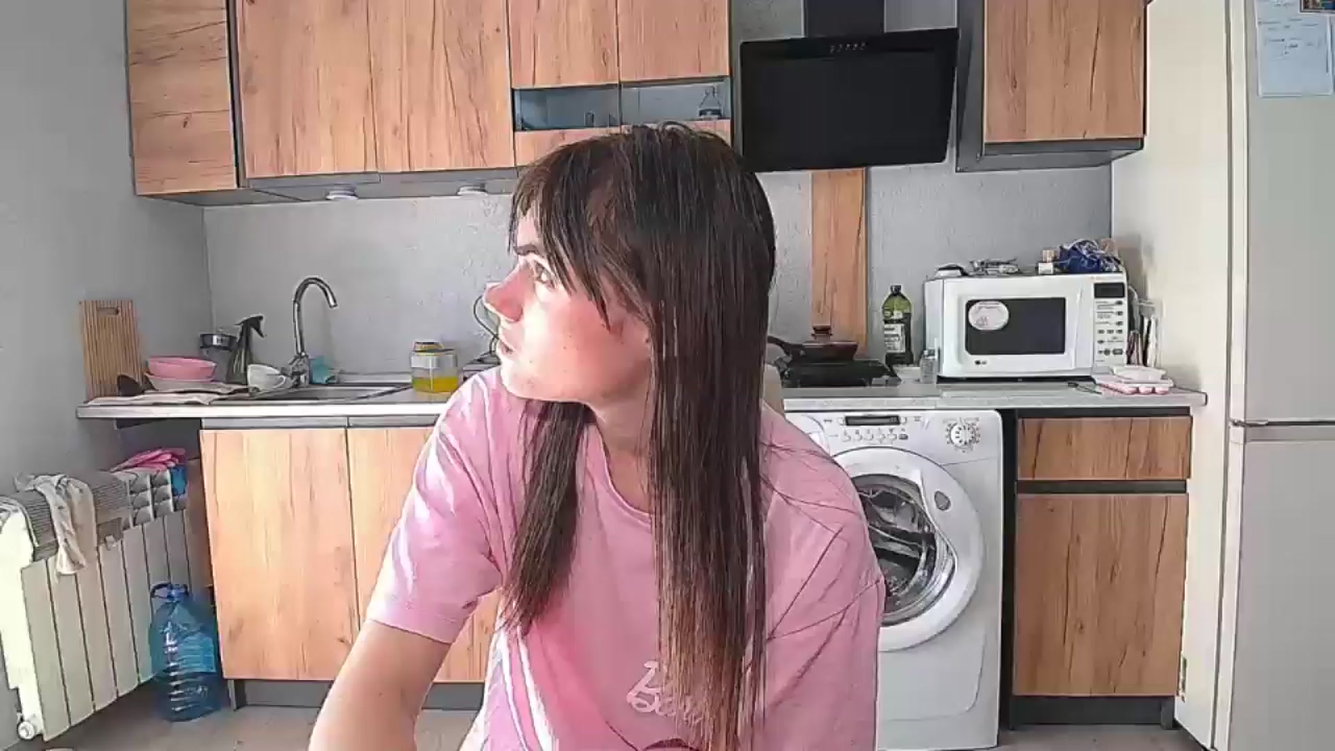 Gallery image thumbnail from Coconutik's myfreecams stream on, 08/21/2025, 12:17 image 14 of 20