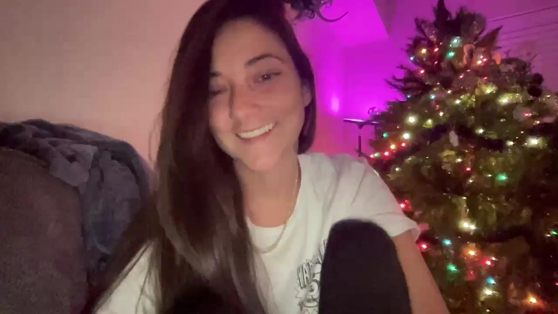 Gallery image thumbnail from CodiLake's myfreecams stream on, 01/08/2025, 23:54 image 10 of 20