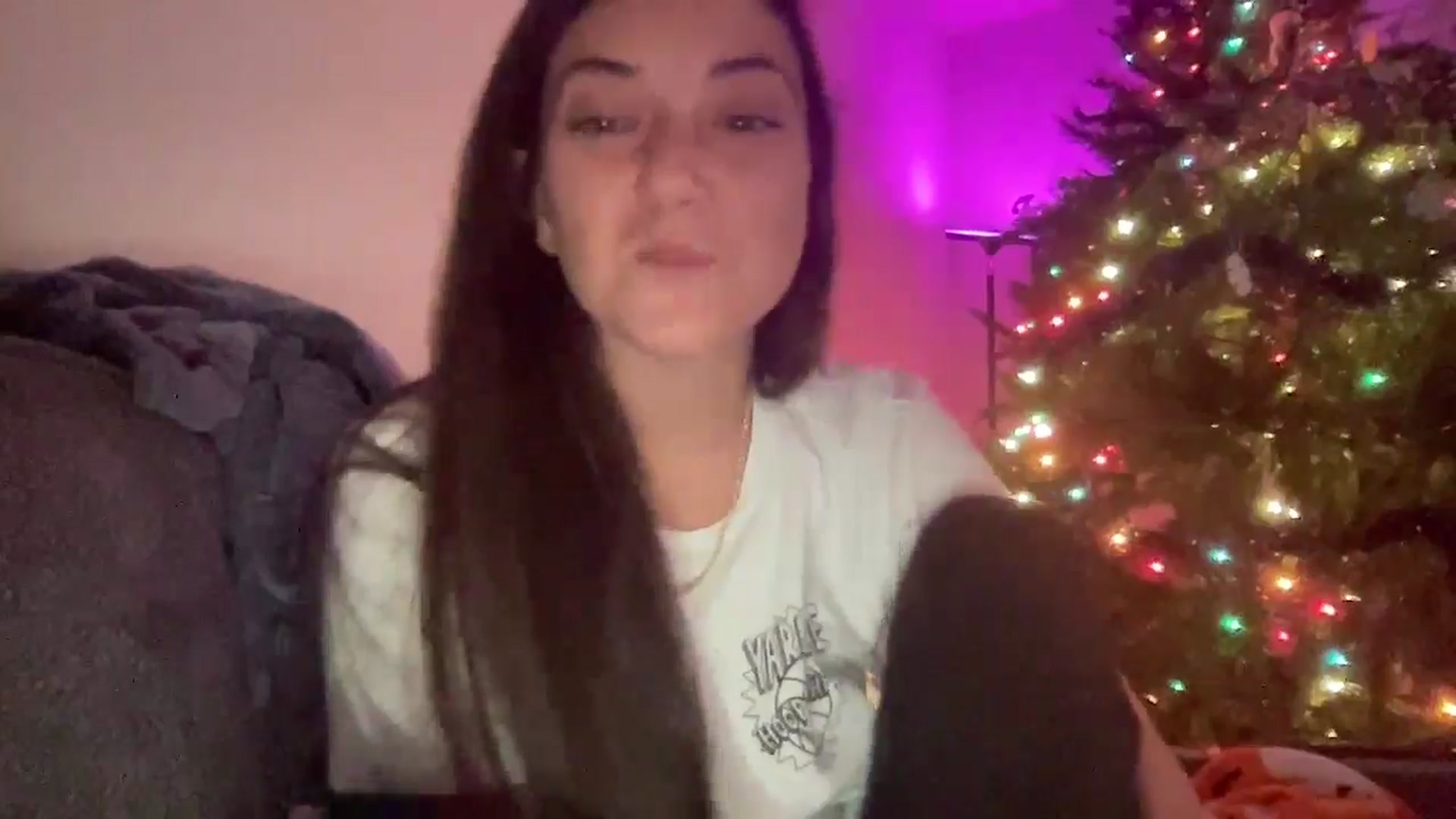 Gallery image thumbnail from CodiLake's myfreecams stream on, 01/08/2025, 23:54 image 16 of 20