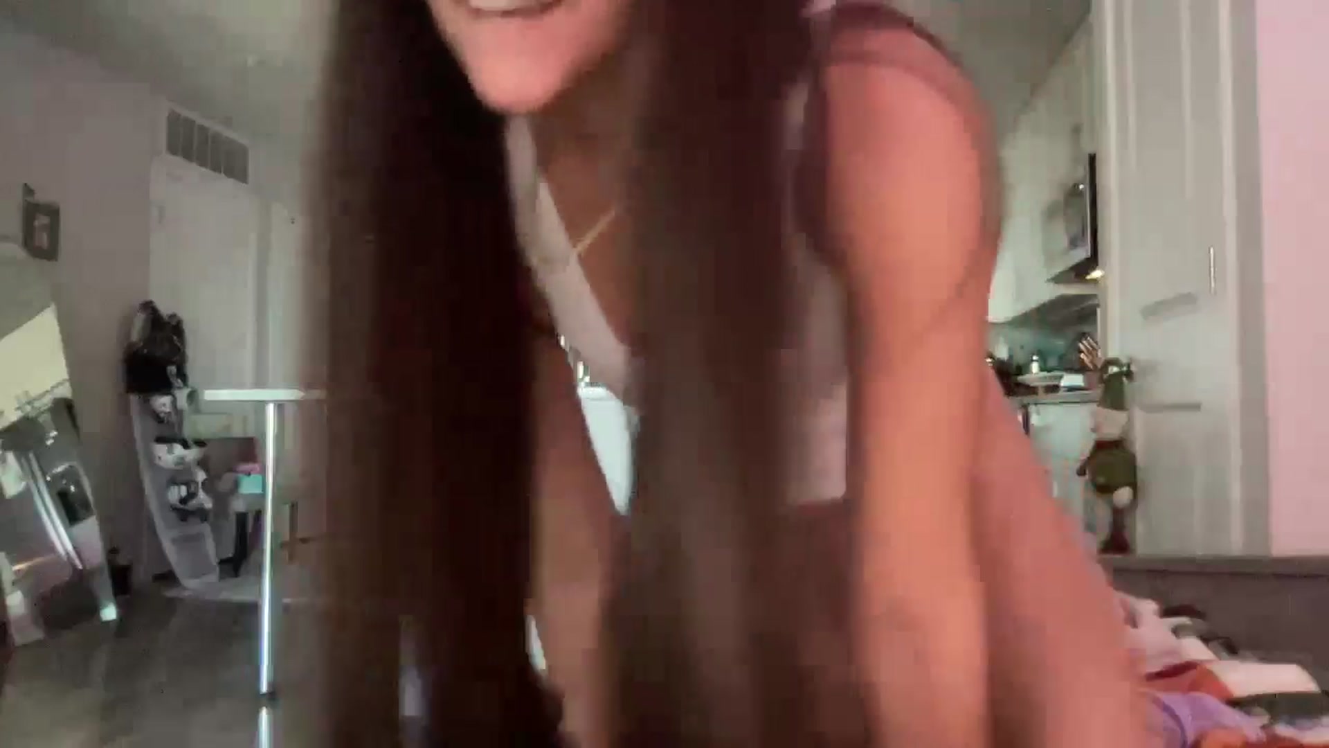 Gallery image thumbnail from CodiLake's myfreecams stream on, 01/09/2025, 19:34 image 3 of 20