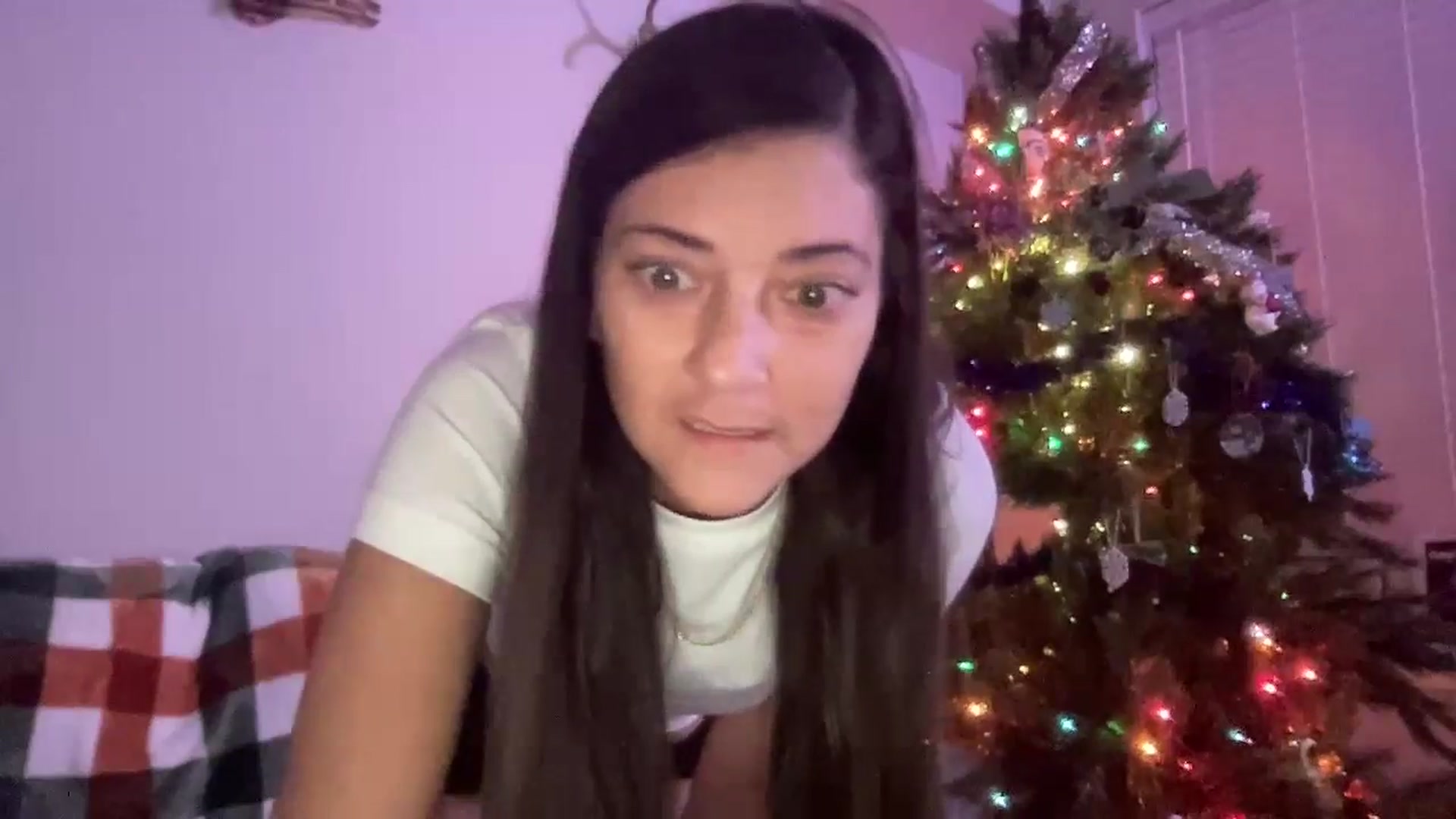 Gallery image thumbnail from CodiLake's myfreecams stream on, 01/11/2025, 12:55 image 8 of 20
