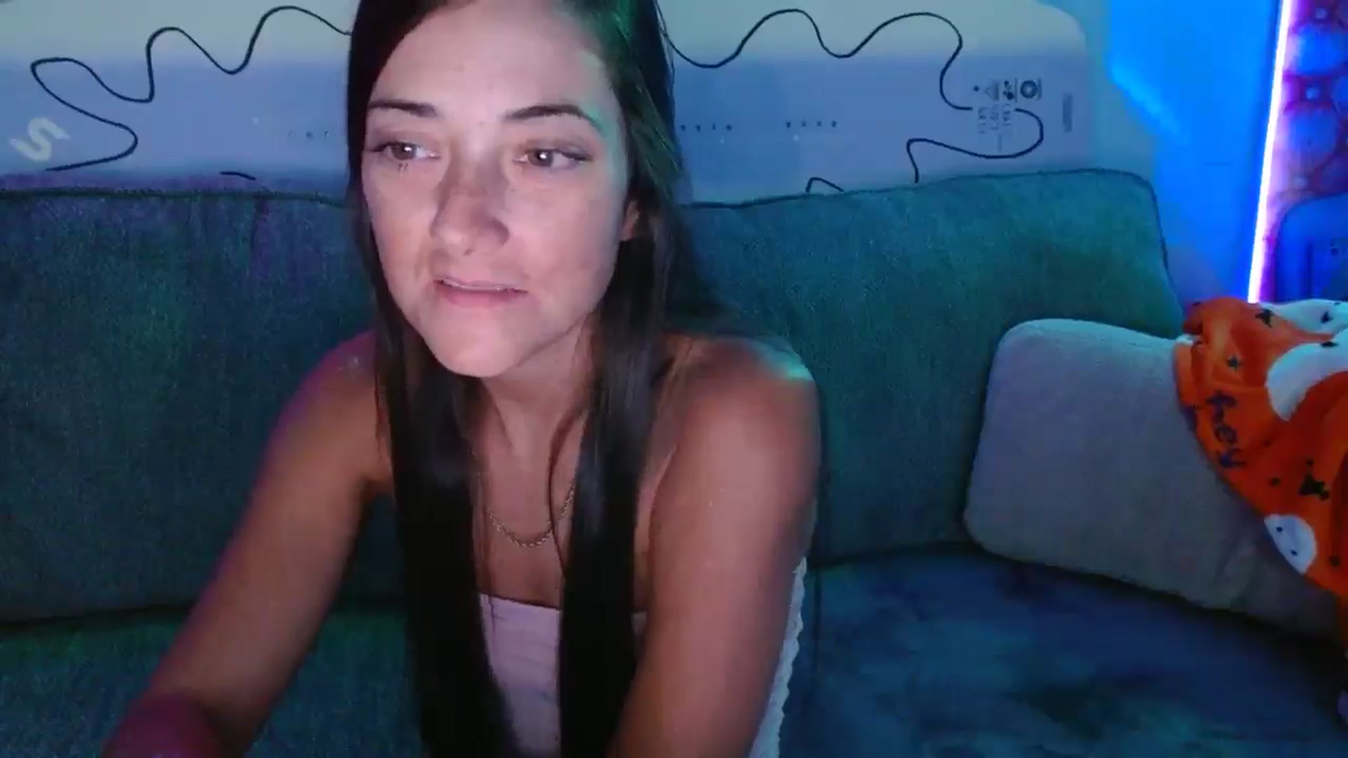 Gallery image thumbnail from CodiLake's myfreecams stream on, 06/09/2025, 07:16 image 19 of 20