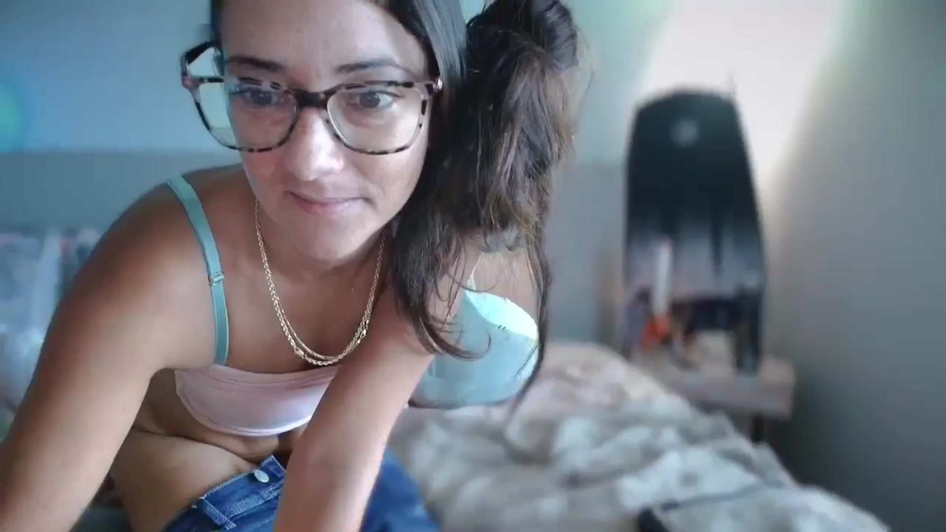Gallery image thumbnail from CodiLake's myfreecams stream on, 06/26/2025, 16:51 image 3 of 20