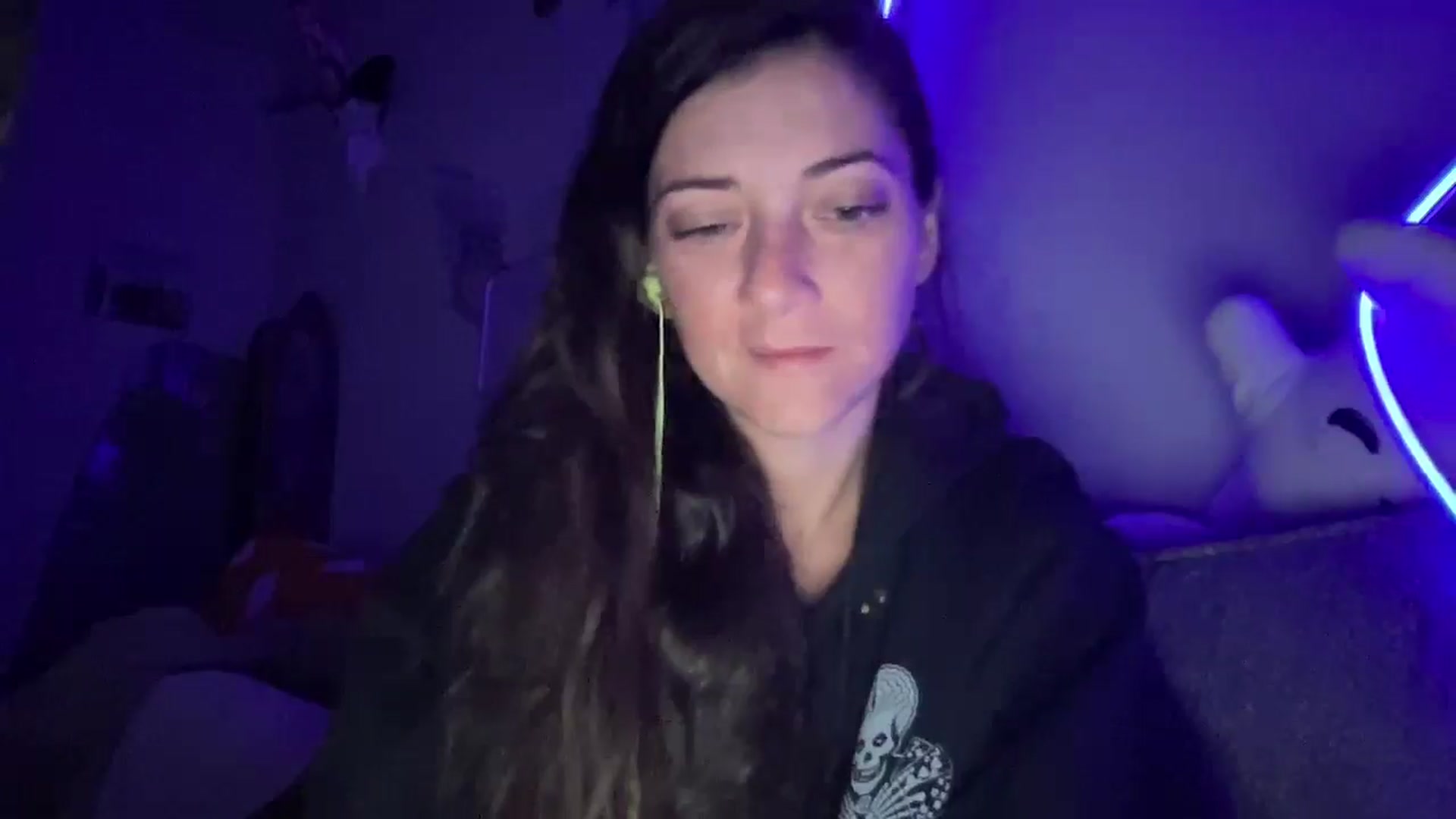 Gallery image thumbnail from CodiLake's myfreecams stream on, 10/11/2025, 09:06 image 8 of 20