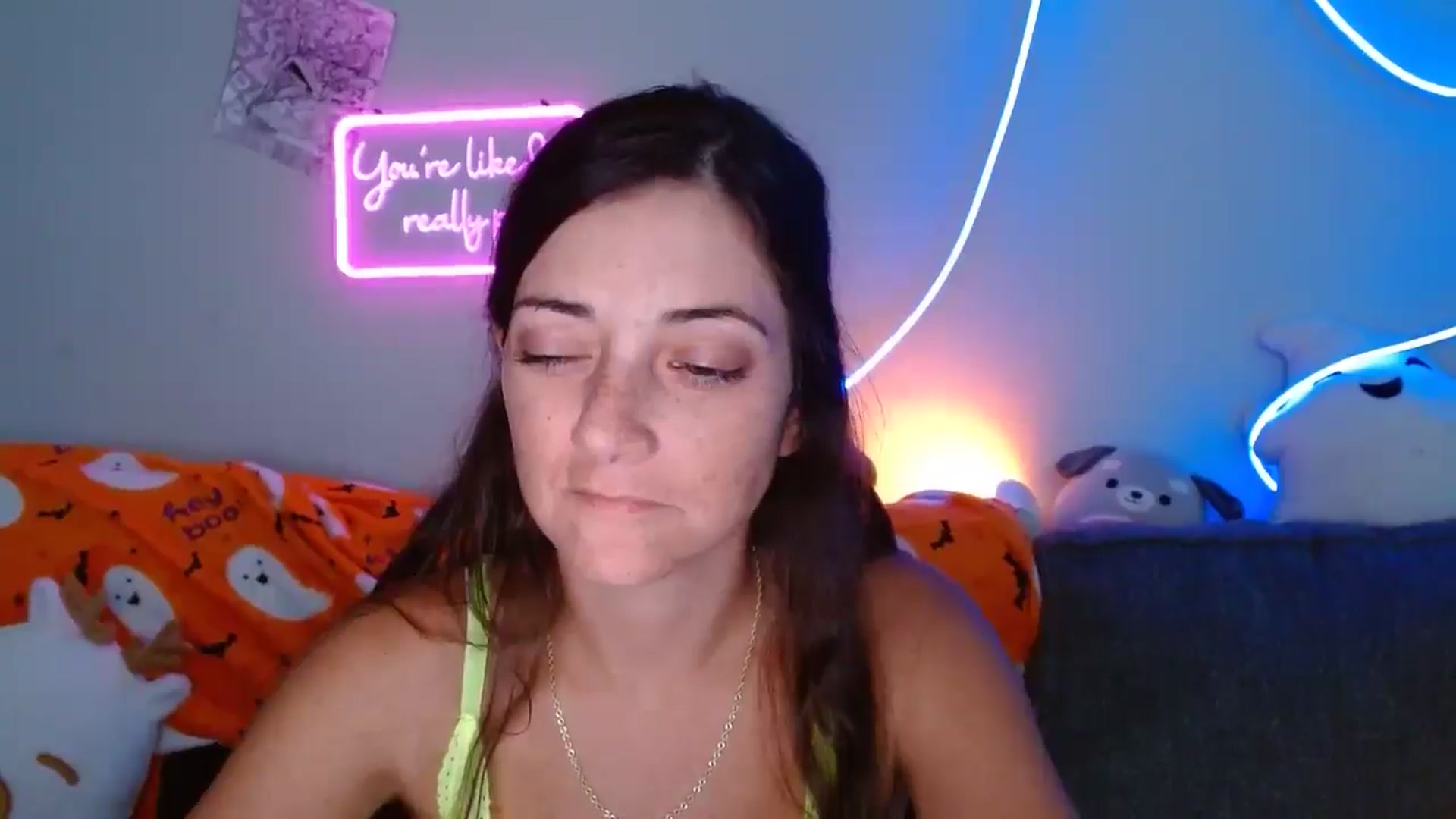 Gallery image thumbnail from CodiLake's myfreecams stream on, 10/11/2025, 13:51 image 16 of 20