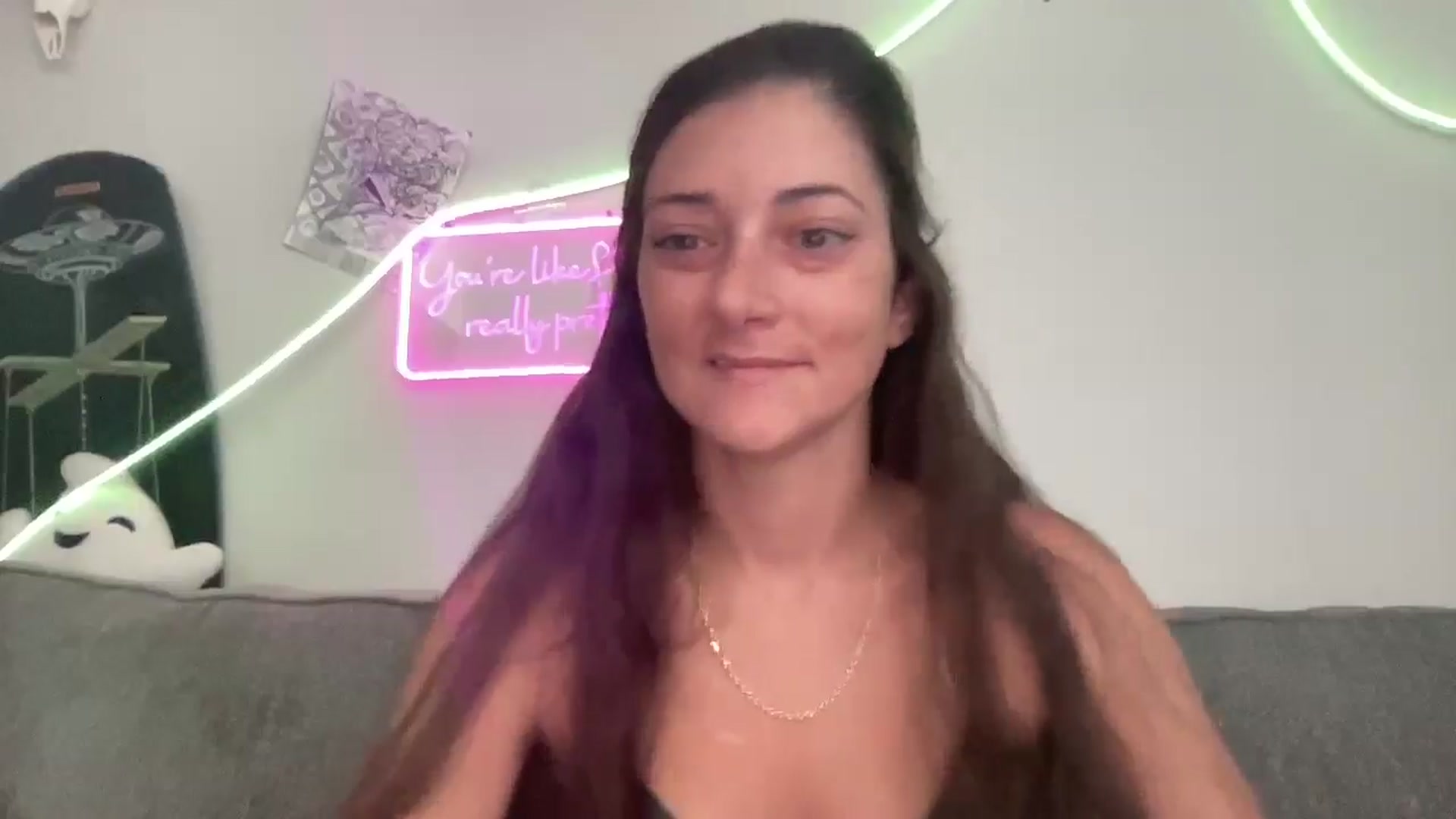 Gallery image thumbnail from CodiLake's myfreecams stream on, 10/14/2025, 14:25 image 13 of 20