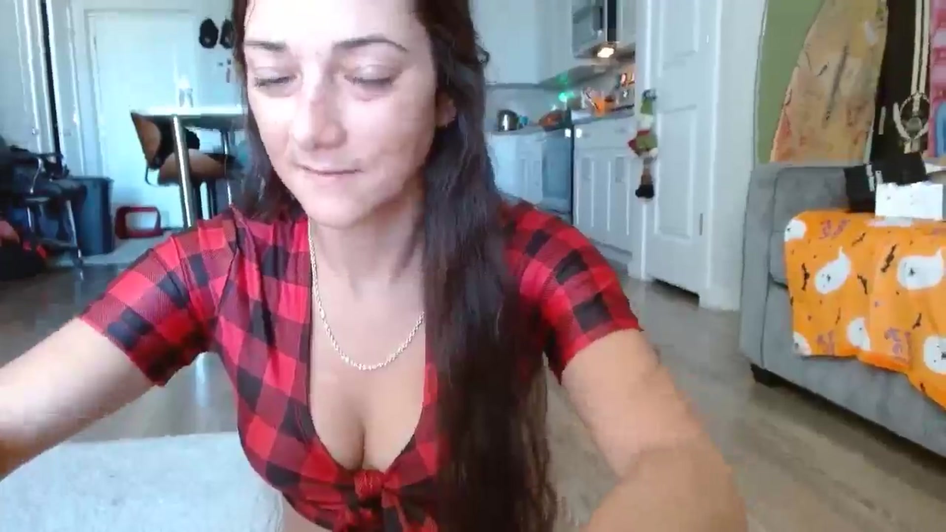 Gallery image thumbnail from CodiLake's myfreecams stream on, 10/14/2025, 14:38 image 19 of 20