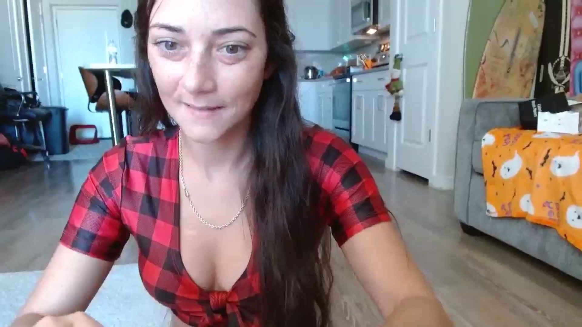 Gallery image thumbnail from CodiLake's myfreecams stream on, 10/14/2025, 14:38 image 17 of 20