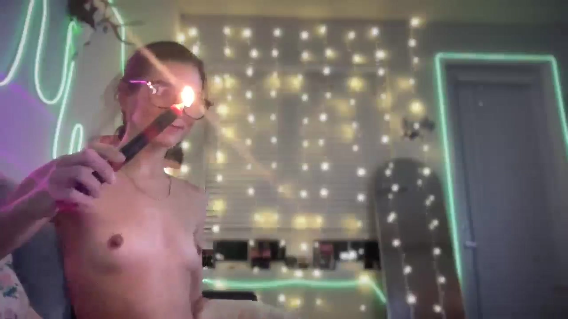 Gallery image thumbnail from CodiLake's myfreecams stream on, 01/15/2026, 09:33 image 8 of 20