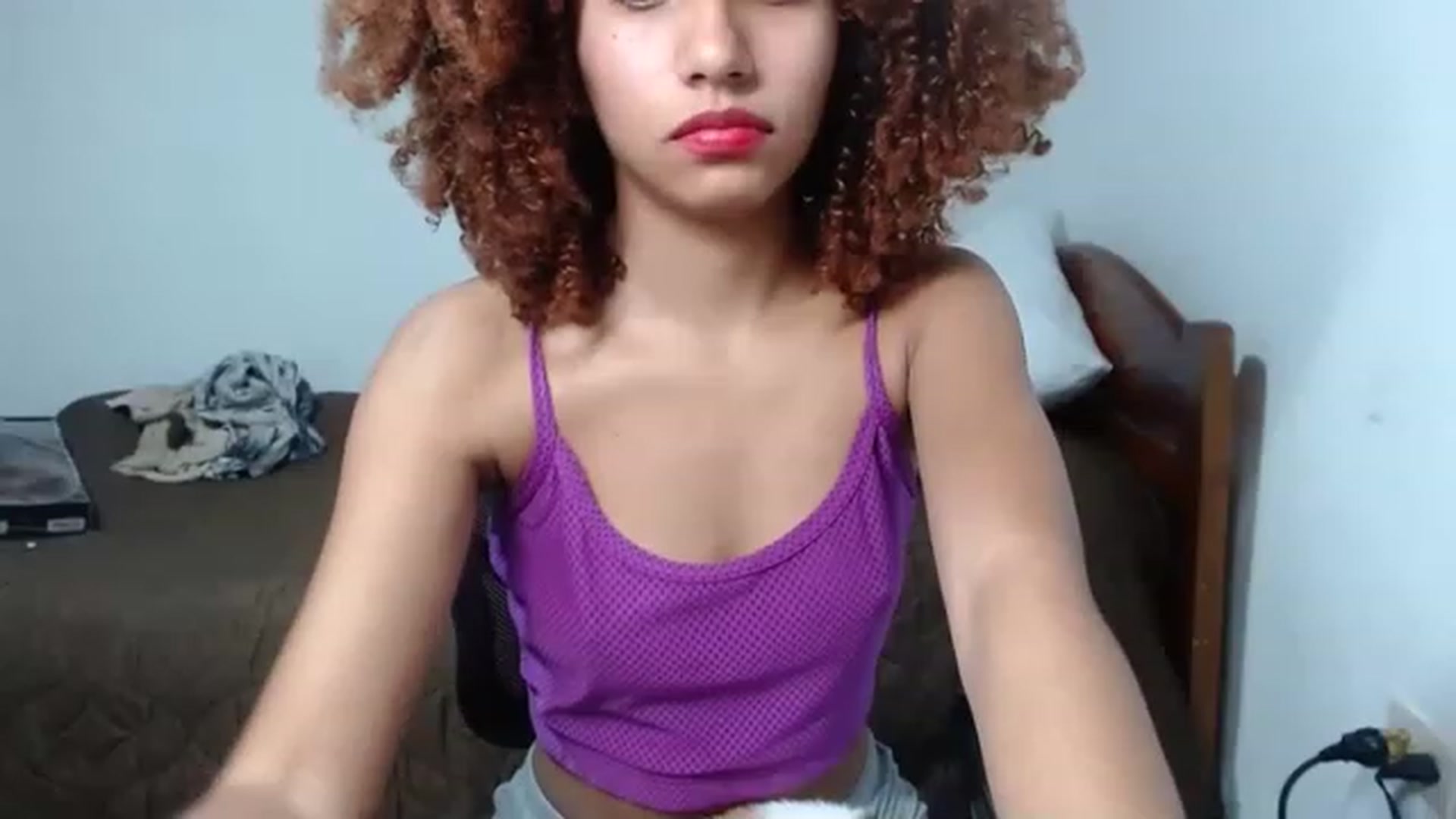 Gallery image thumbnail from Cofewithmilk's myfreecams stream on, 11/21/2022, 01:58 image 3 of 20