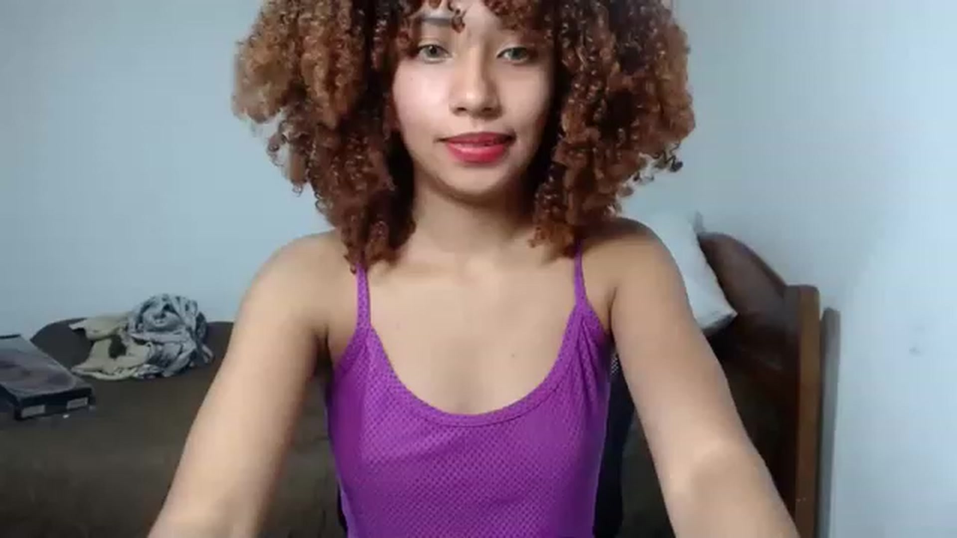 Gallery image thumbnail from Cofewithmilk's myfreecams stream on, 11/21/2022, 01:58 image 19 of 20